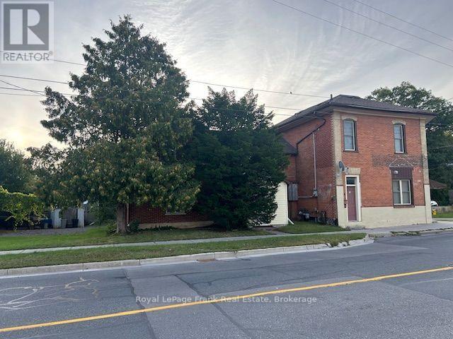 226 Lake Street, Peterborough, Ontario  K9J 3J1 - Photo 4 - X13813468