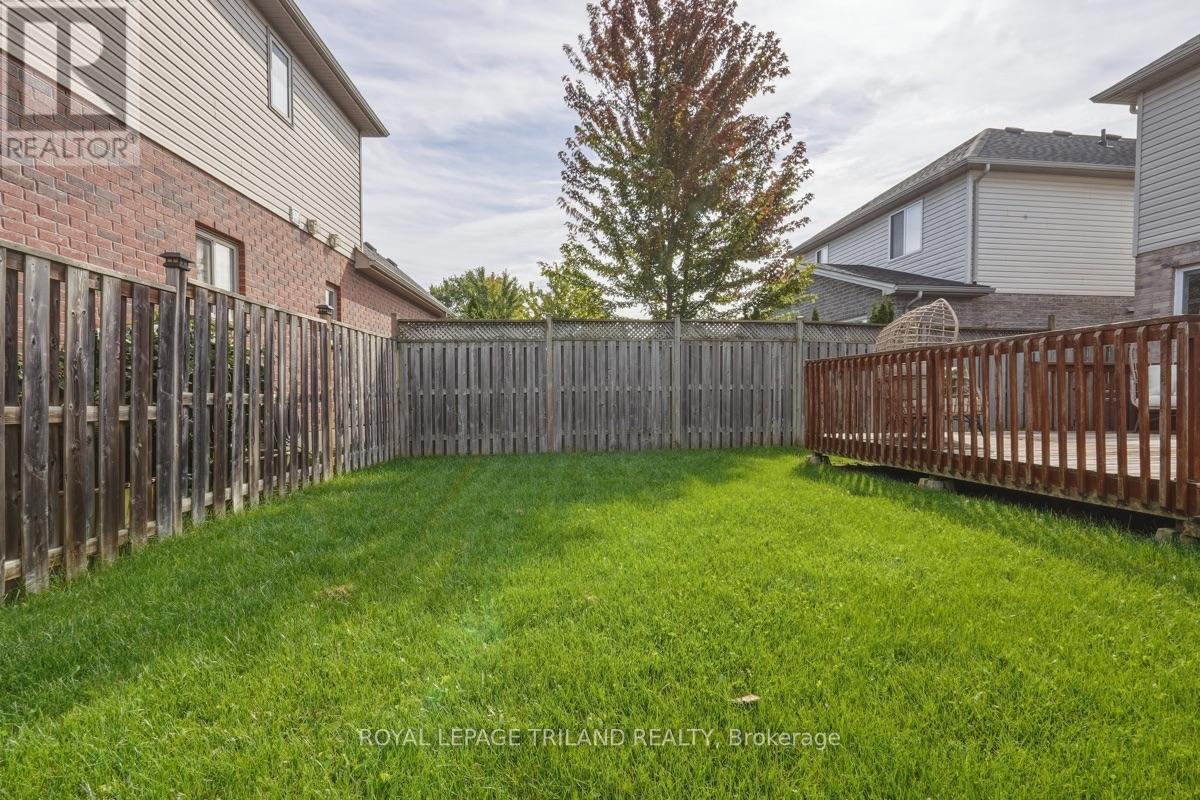1536 Green Gables Road, London South, Ontario N6M 0A6 - Photo 37 - X13817392