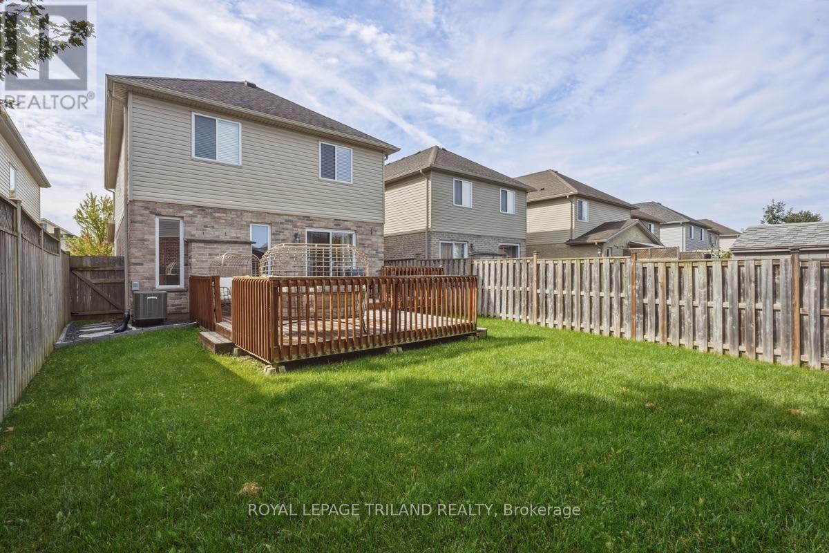 1536 Green Gables Road, London South, Ontario N6M 0A6 - Photo 38 - X13817392