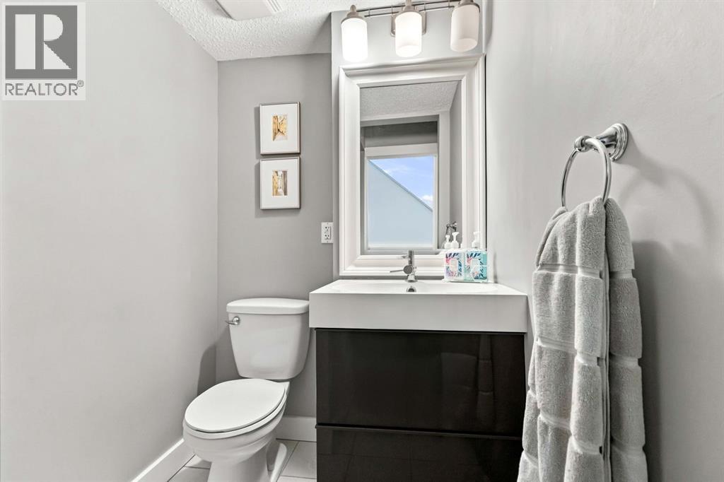 235 Athabasca Avenue photo 10