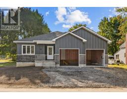 12 MECHANIC STREET, North Glengarry, Ontario