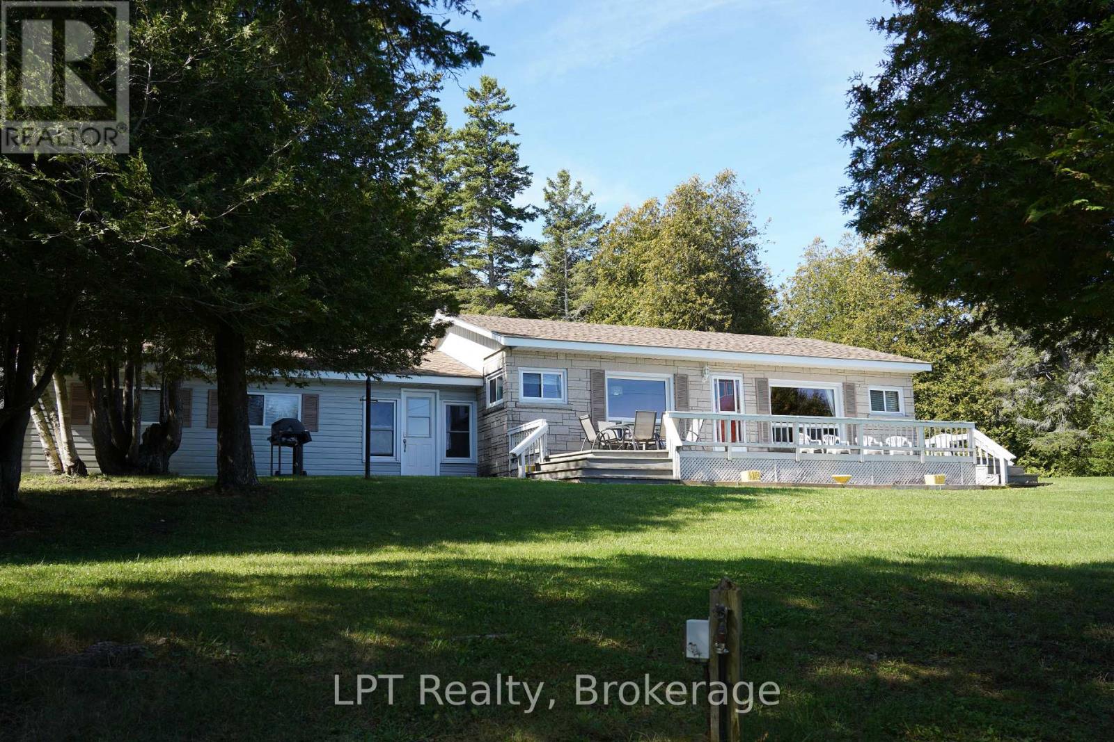 317 ISTHMUS BAY ROAD, Northern Bruce Peninsula, Ontario