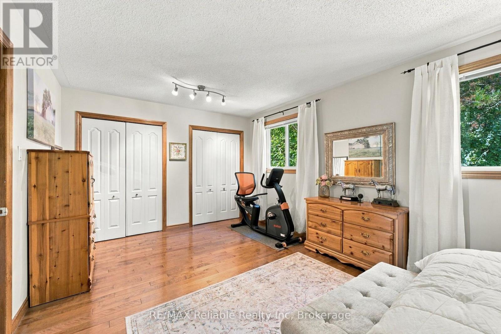 71 Meadowridge Road, London North (North M), Ontario  N6H 5E6 - Photo 17 - X13817414