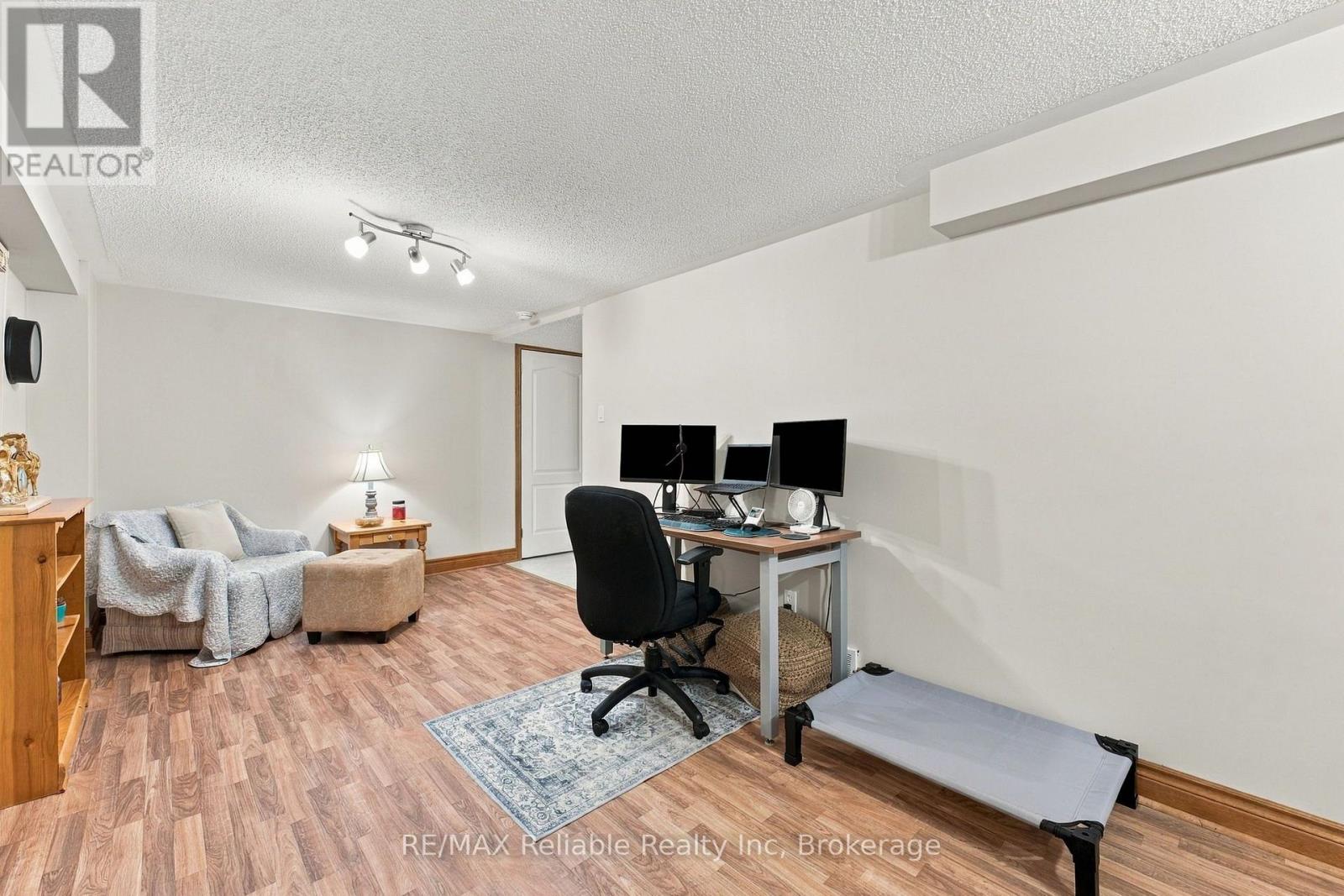 71 Meadowridge Road, London North (North M), Ontario  N6H 5E6 - Photo 27 - X13817414
