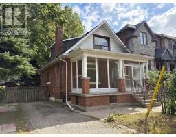 33 ROYAL YORK ROAD, Toronto, Ontario