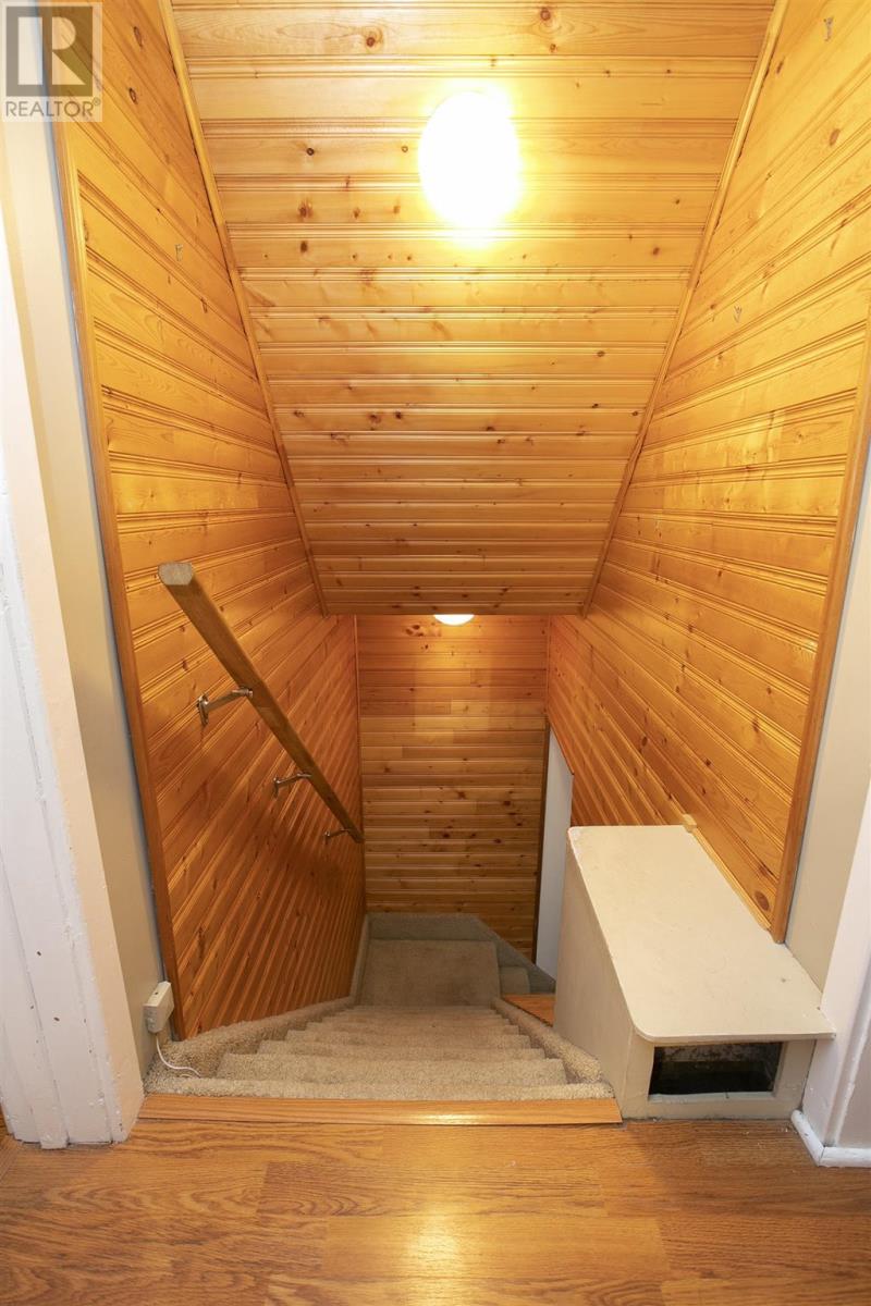 3 Henrietta AVE photo 26