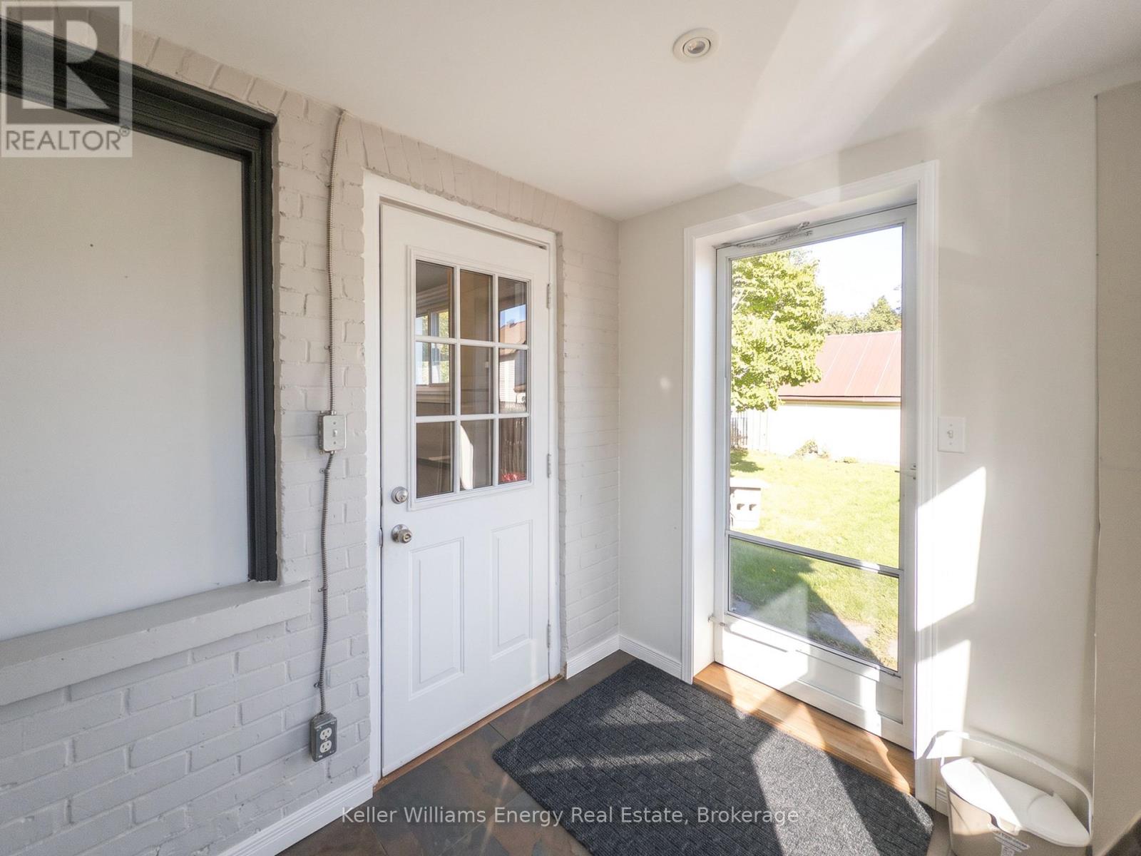 204 Gibb Street, Oshawa, Ontario  L1J 1Y7 - Photo 13 - E13817482