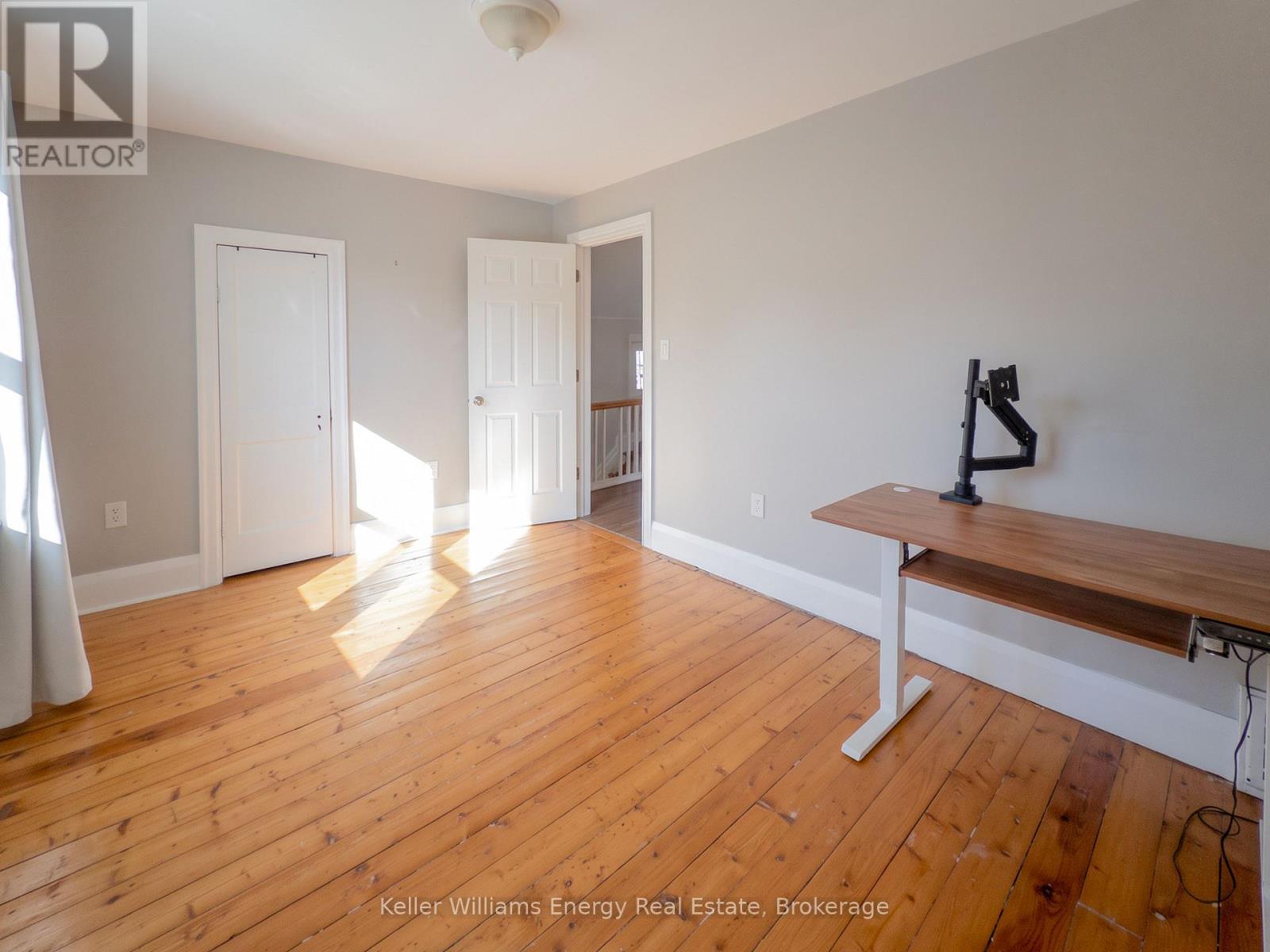 204 Gibb Street, Oshawa, Ontario  L1J 1Y7 - Photo 15 - E13817482