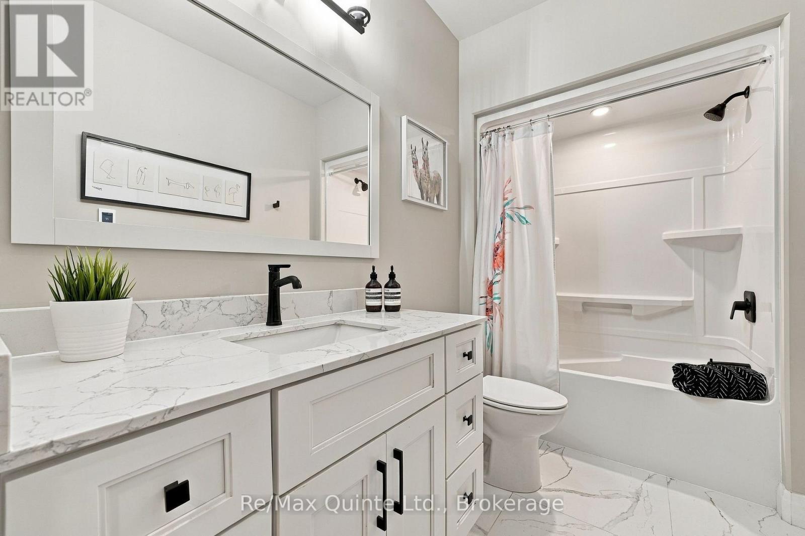 61 Hastings Park Drive, Belleville (Belleville Ward), Ontario  K8P 0H7 - Photo 22 - X13817490
