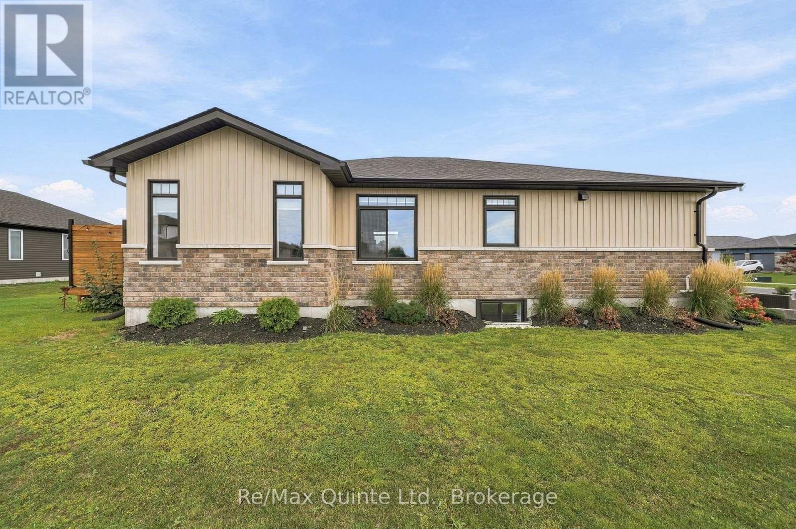 61 Hastings Park Drive, Belleville (Belleville Ward), Ontario  K8P 0H7 - Photo 41 - X13817490