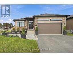 61 HASTINGS PARK DRIVE, Belleville, Ontario