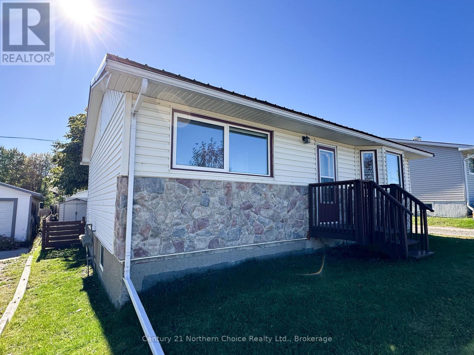 46 Dickenson Road, Red Lake, Ontario  P0V 1C0 - Photo 15 - X13816474