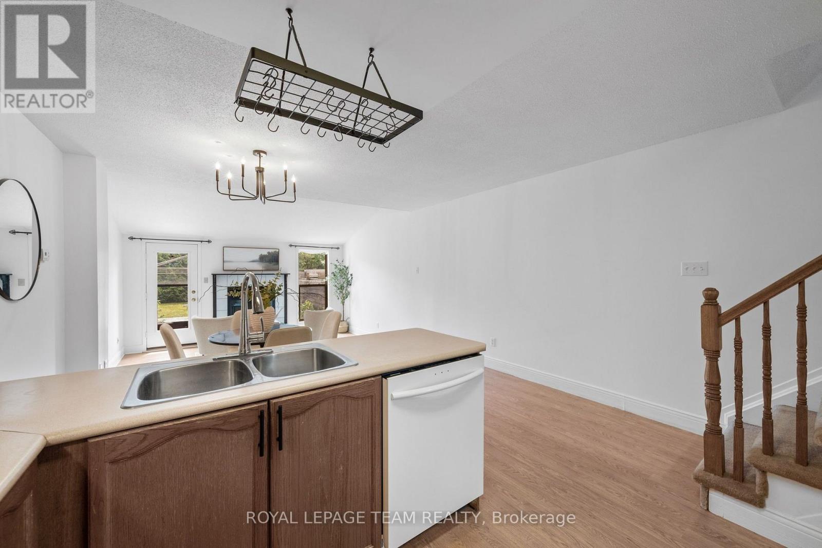 B - 5744 Andrasi Crescent, Ottawa, Ontario  K0A 2W0 - Photo 5 - X13817454