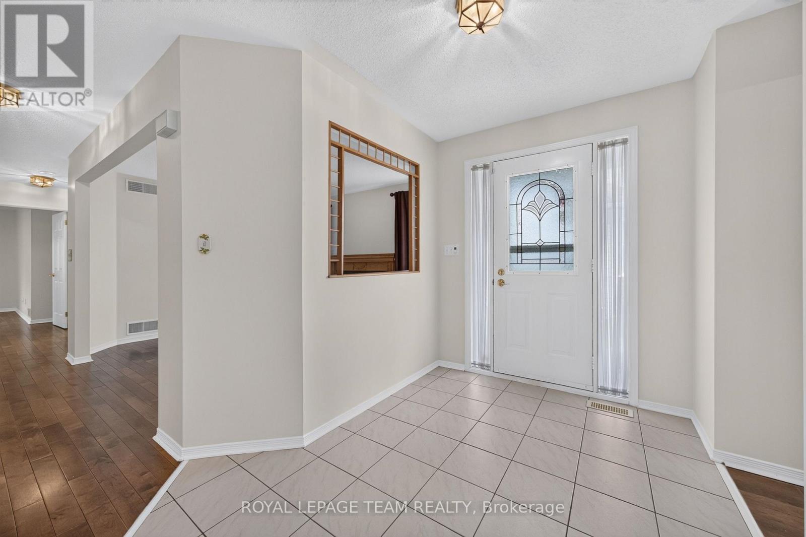 35 Billingham Crescent, Ottawa, Ontario  K2K 2T7 - Photo 14 - X13817556