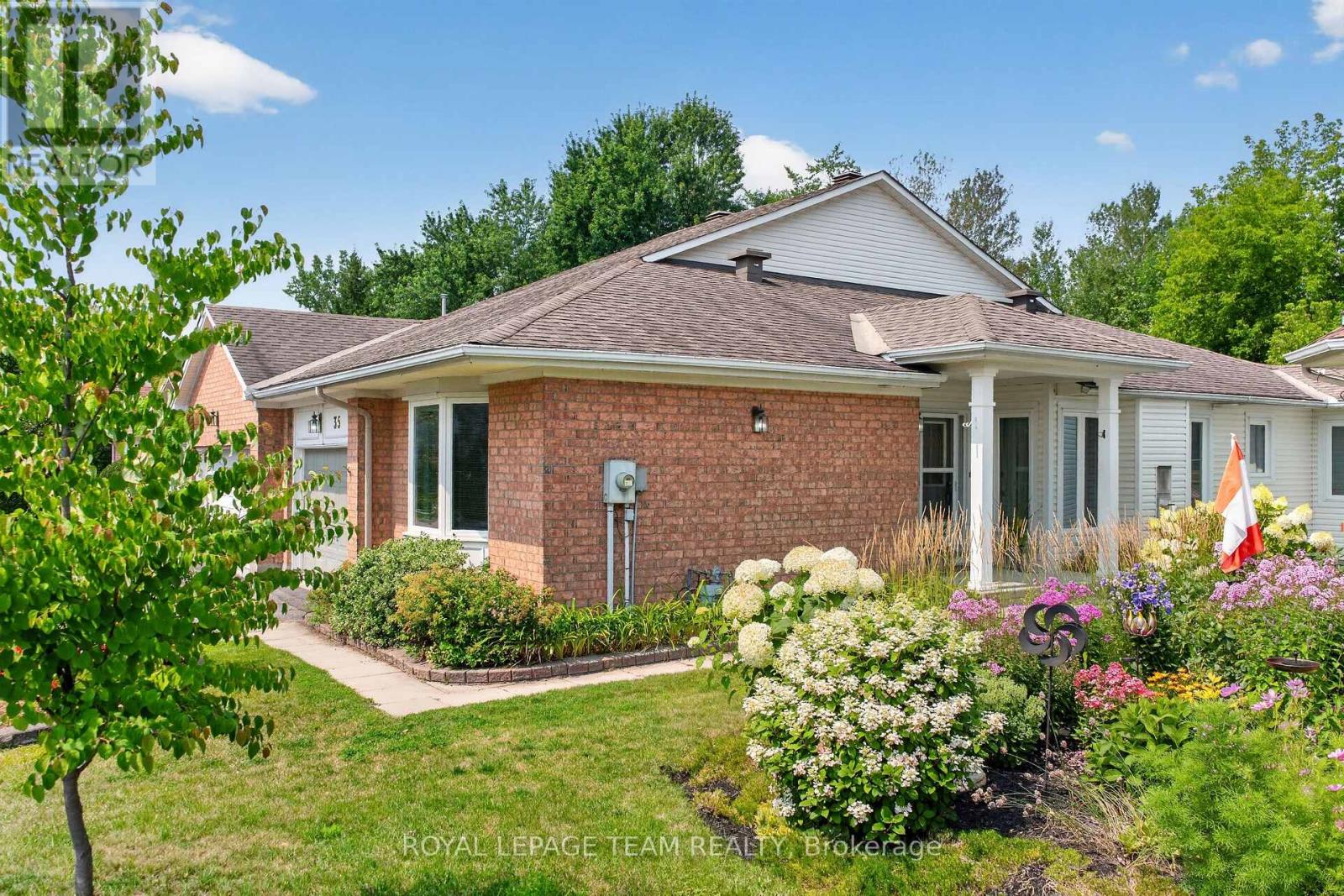 35 Billingham Crescent, Ottawa, Ontario  K2K 2T7 - Photo 4 - X13817556