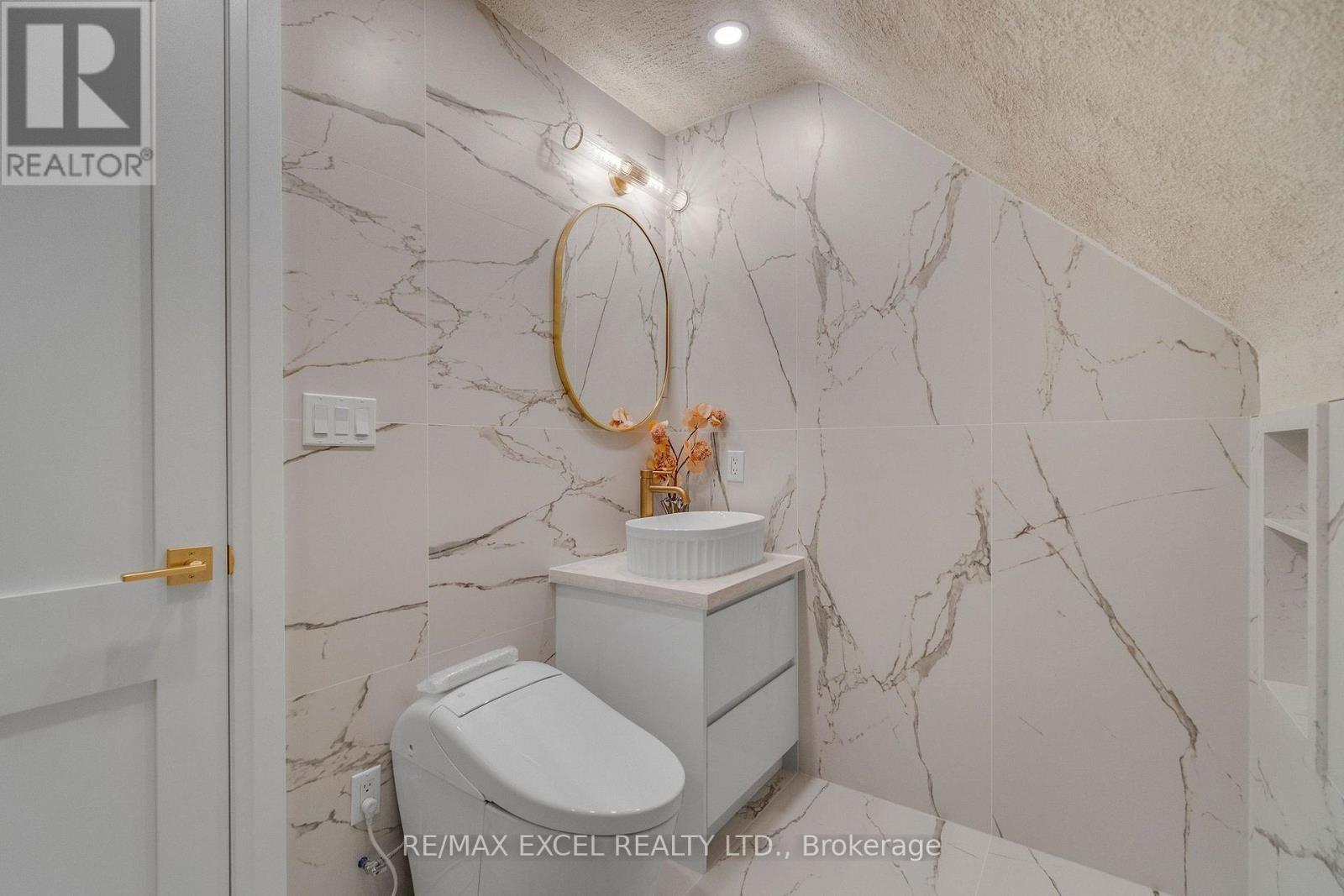 599 Conacher Drive, Toronto, Ontario  M2M 3M9 - Photo 22 - C13817478