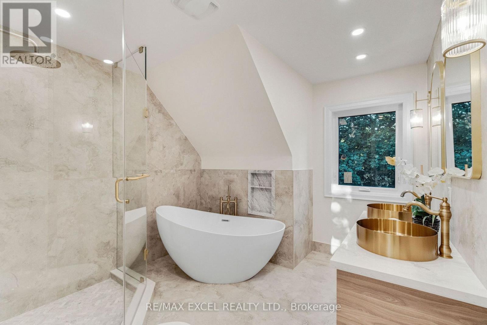 599 Conacher Drive, Toronto, Ontario  M2M 3M9 - Photo 28 - C13817478