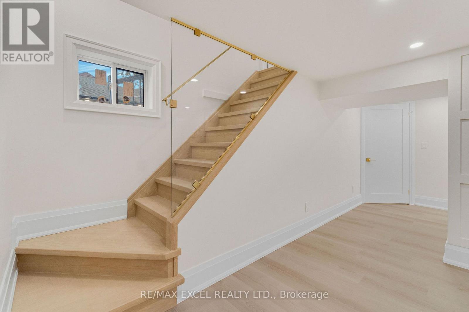 599 Conacher Drive, Toronto, Ontario  M2M 3M9 - Photo 32 - C13817478