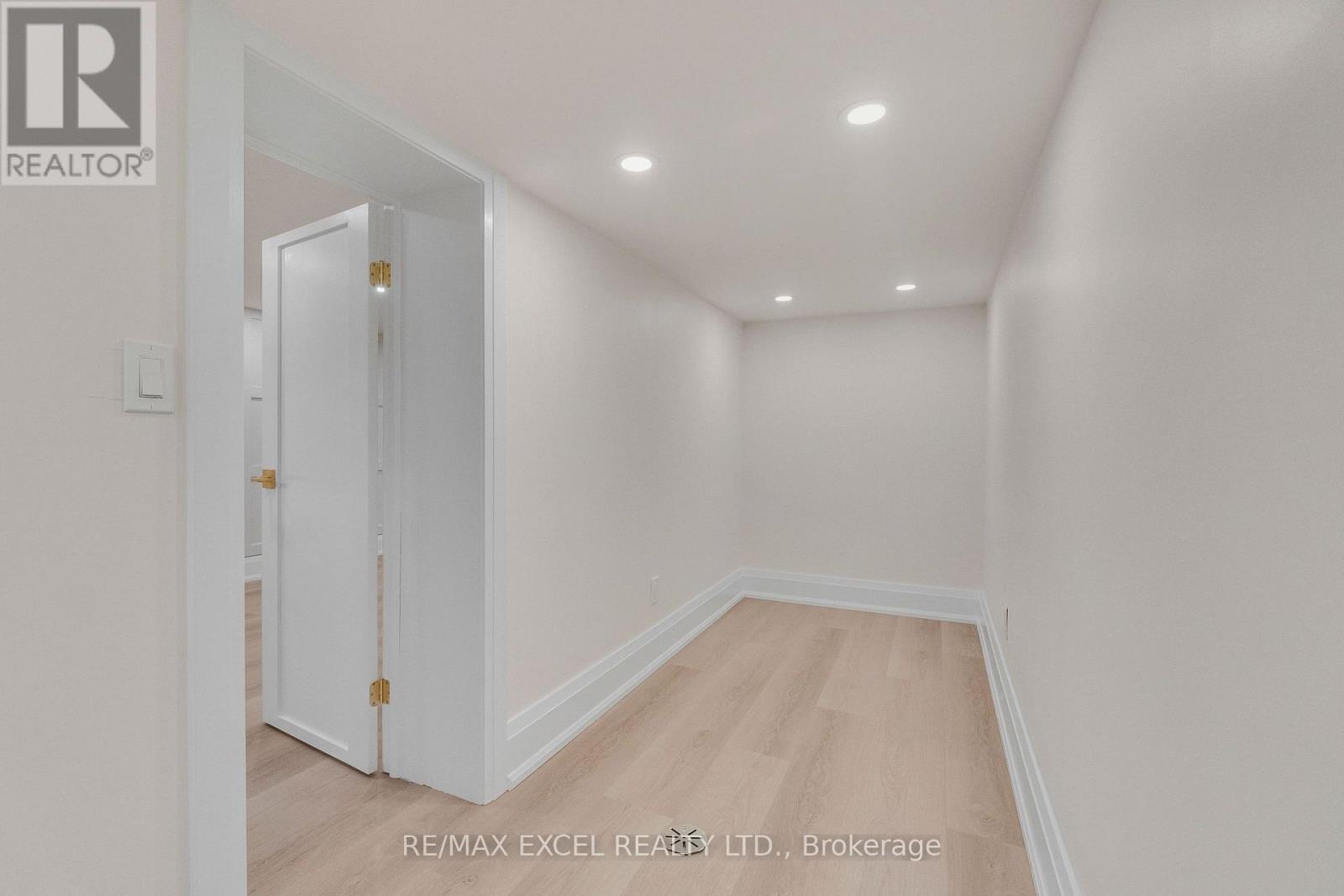 599 Conacher Drive, Toronto, Ontario  M2M 3M9 - Photo 36 - C13817478