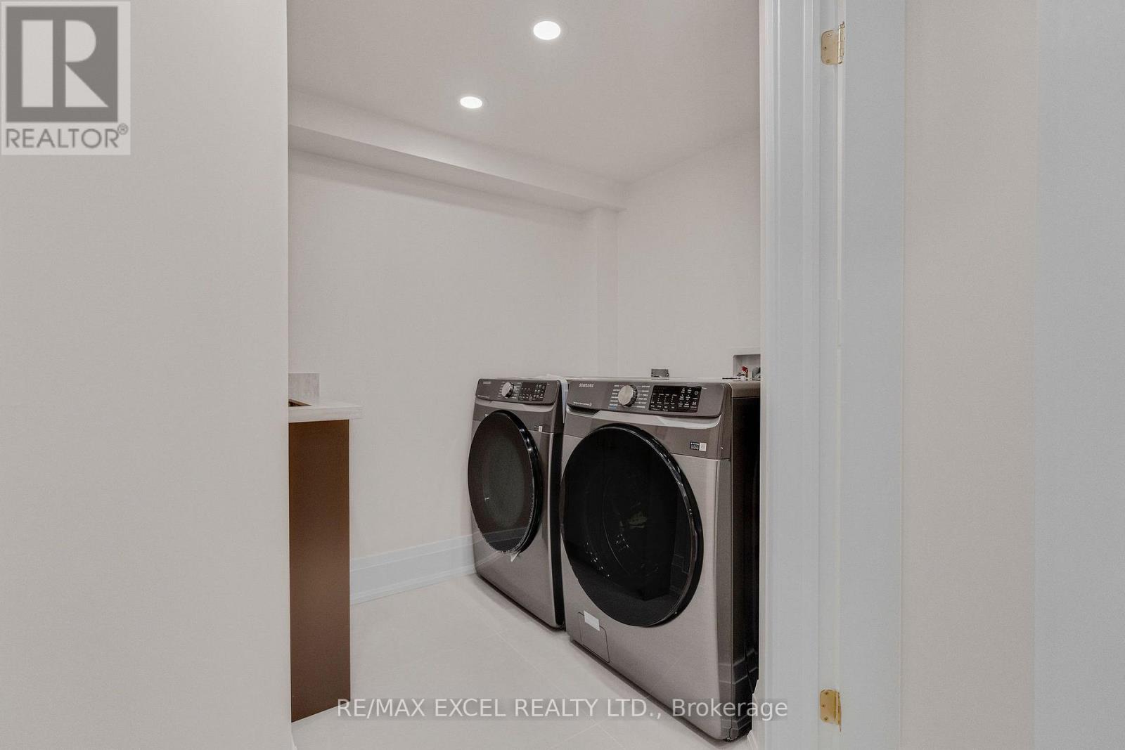 599 Conacher Drive, Toronto, Ontario  M2M 3M9 - Photo 38 - C13817478