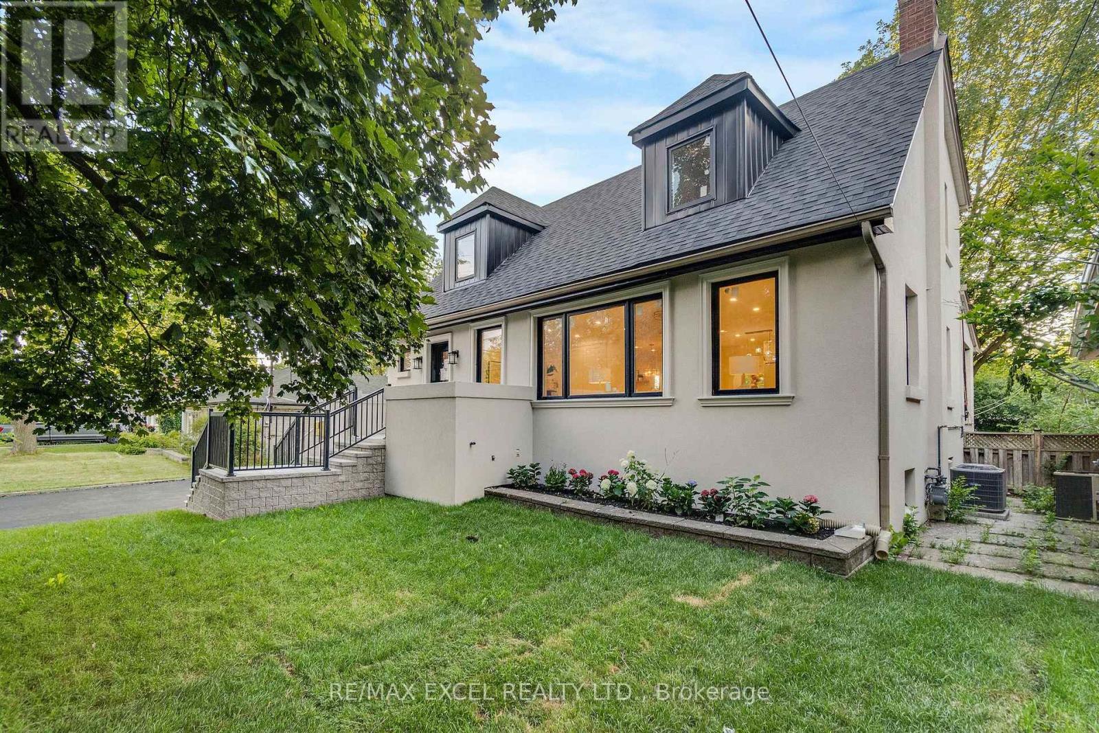 599 Conacher Drive, Toronto, Ontario  M2M 3M9 - Photo 41 - C13817478
