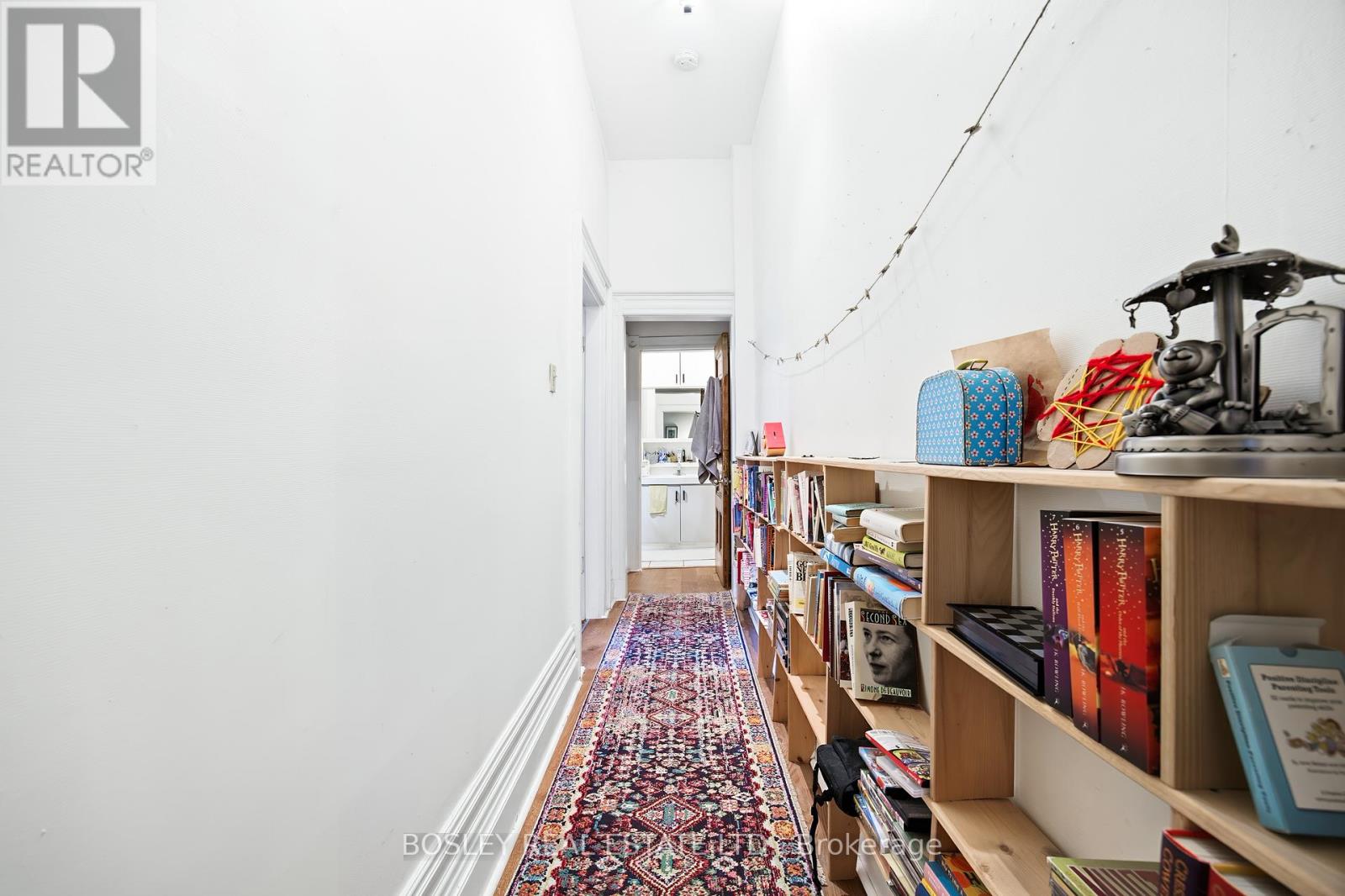 85 Walmer Road, Toronto, Ontario  M5R 2X6 - Photo 9 - C13817514
