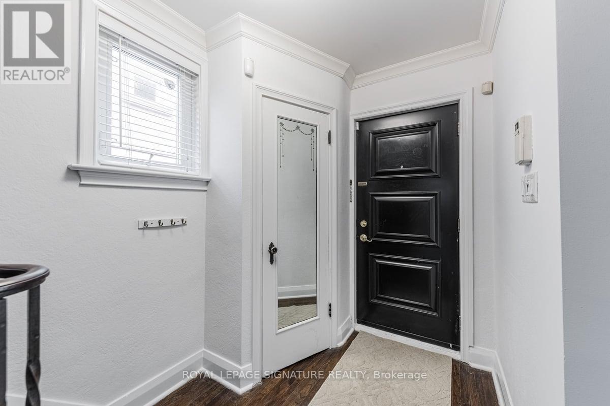 Main - 150 Davisville Avenue, Toronto (Mount Pleasant West), Ontario  M4S 1E8 - Photo 3 - C13817568