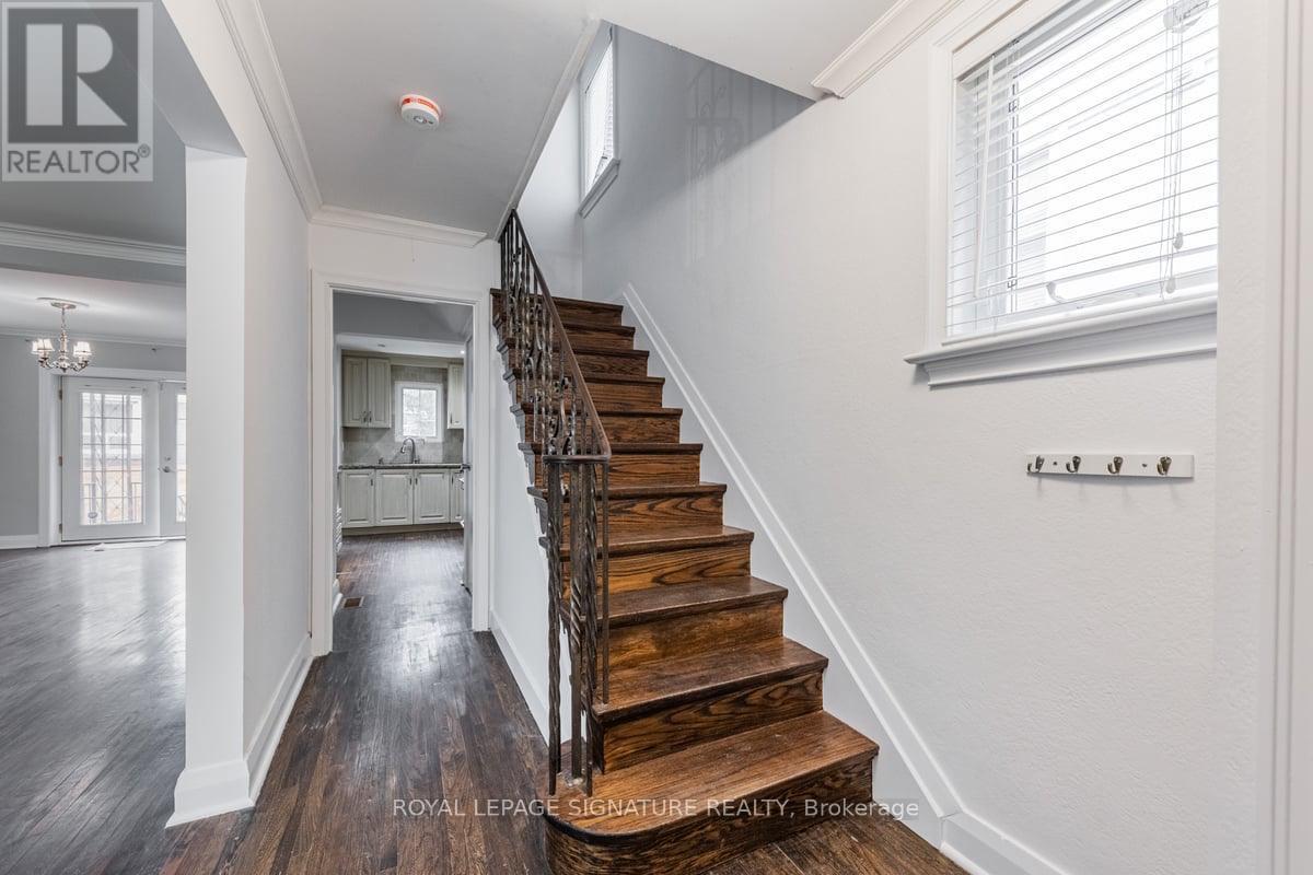 Main - 150 Davisville Avenue, Toronto (Mount Pleasant West), Ontario  M4S 1E8 - Photo 4 - C13817568