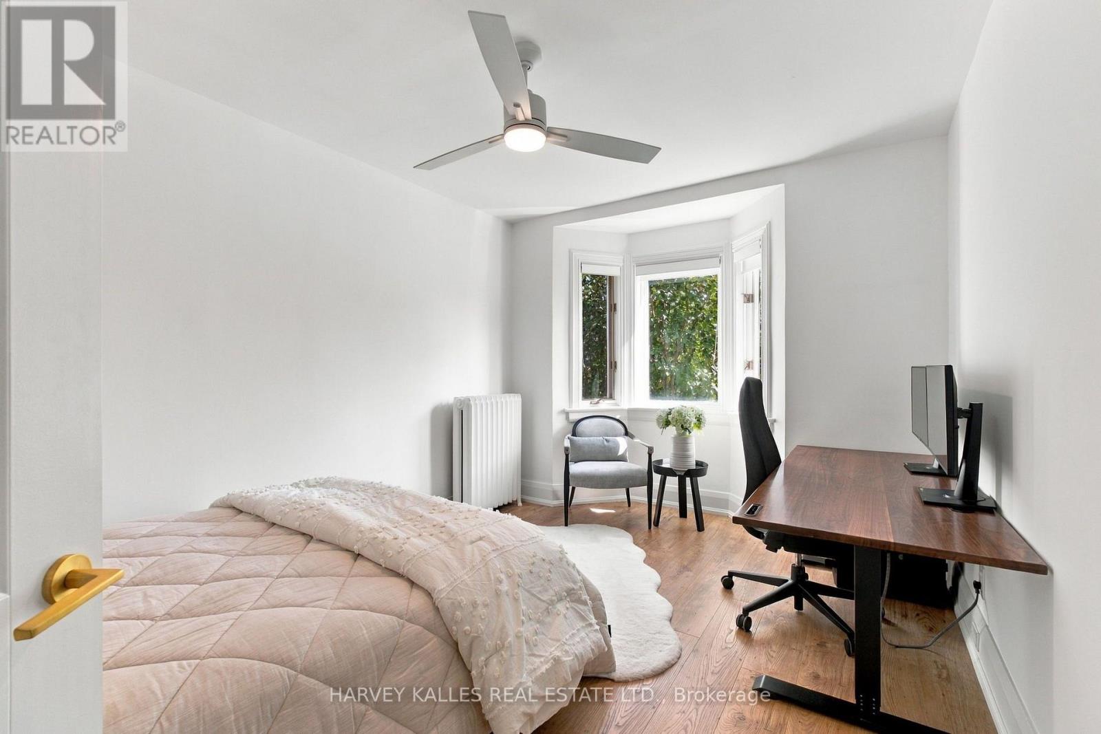 32 Crang Avenue, Toronto, Ontario  M6E 2Z9 - Photo 26 - C13817584