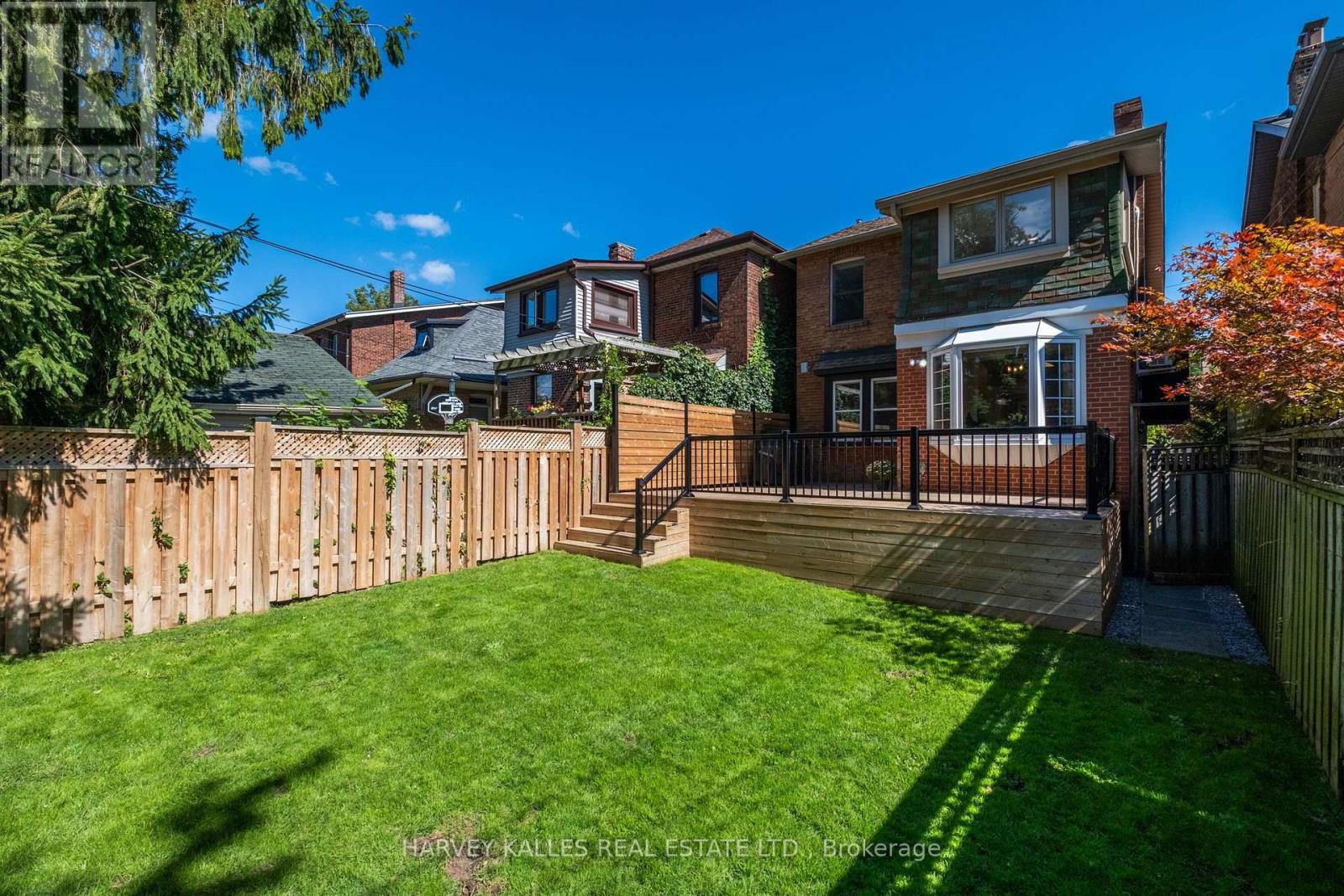 32 Crang Avenue, Toronto, Ontario  M6E 2Z9 - Photo 42 - C13817584