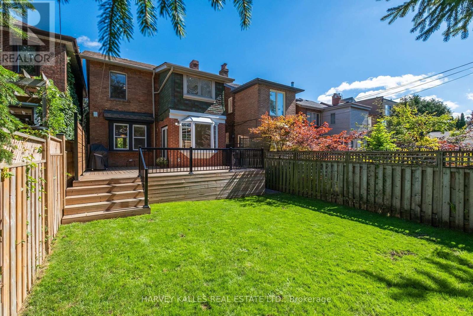 32 Crang Avenue, Toronto, Ontario  M6E 2Z9 - Photo 43 - C13817584