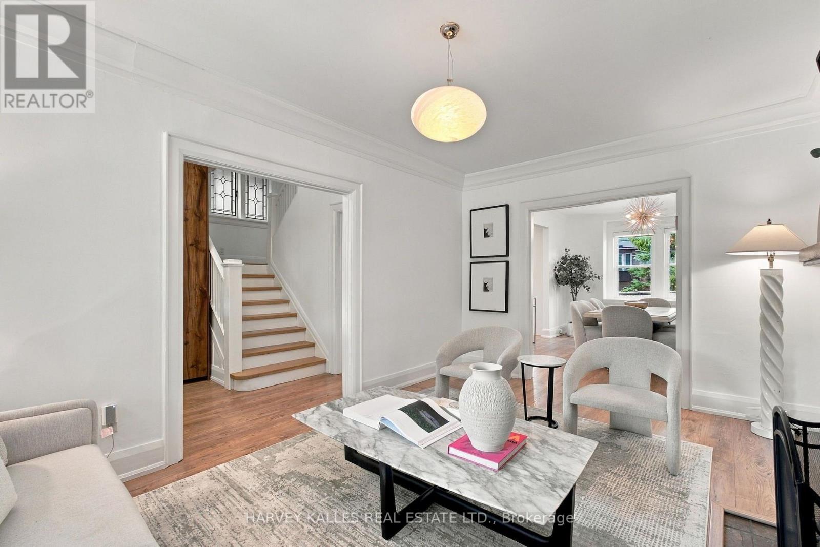 32 Crang Avenue, Toronto, Ontario  M6E 2Z9 - Photo 5 - C13817584