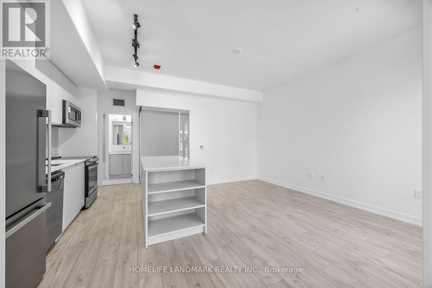 5 - 172 Clonmore Drive, Toronto (Birchcliffe-Cliffside), Ontario  M1N 1Y1 - Photo 3 - E13817444