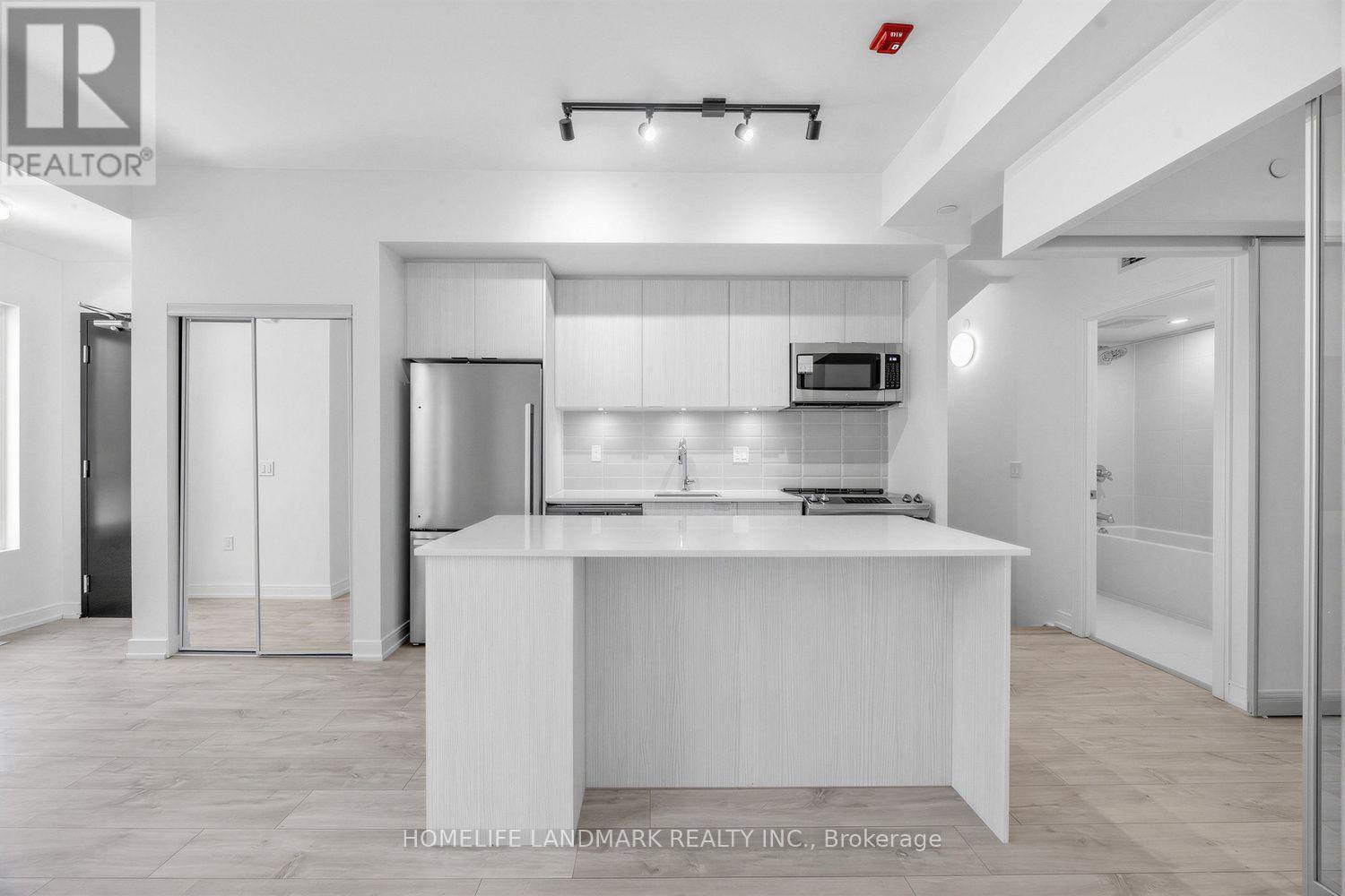5 - 172 Clonmore Drive, Toronto (Birchcliffe-Cliffside), Ontario  M1N 1Y1 - Photo 9 - E13817444
