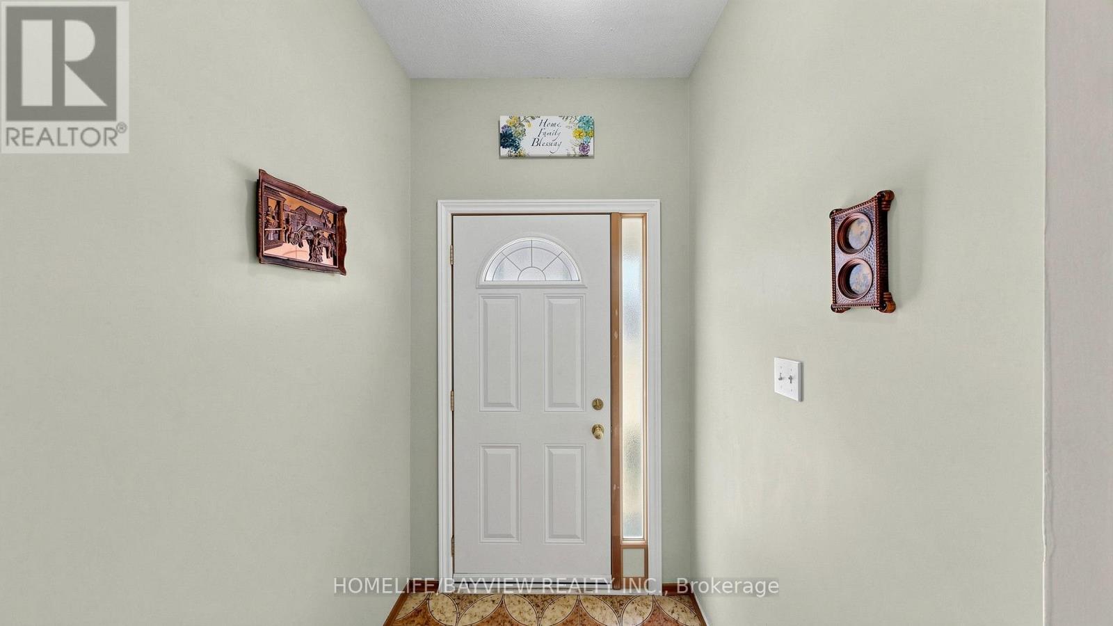 78 Crayford Drive, Toronto, Ontario  M1W 3B6 - Photo 4 - E13817526