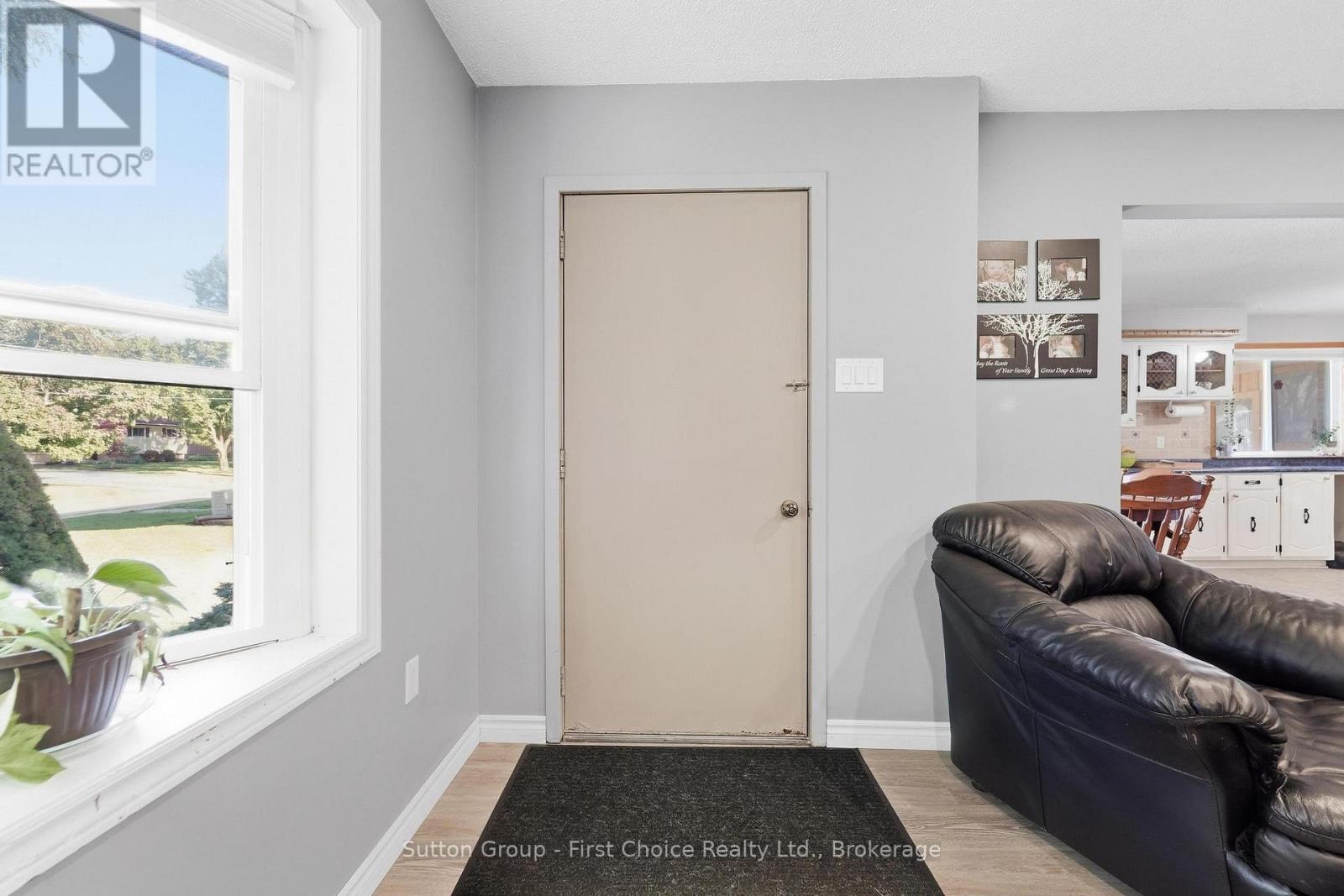 146 Jarvis Street S, Huron East (Seaforth), Ontario  N0K 1W0 - Photo 6 - X13817506