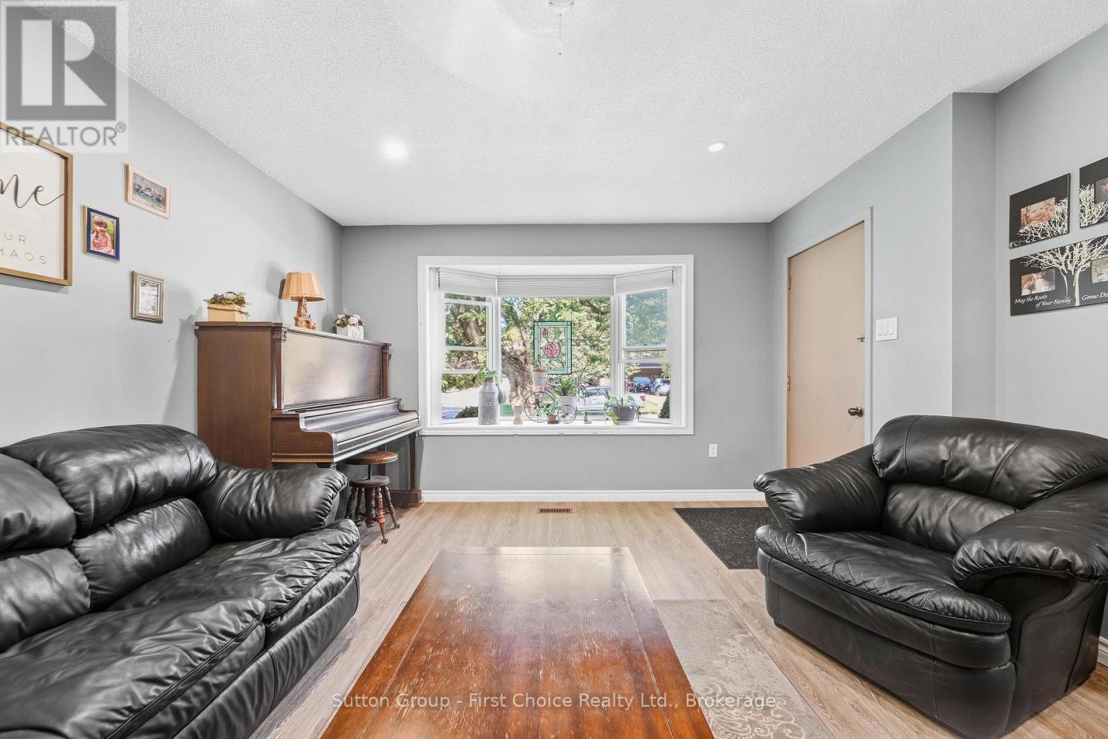 146 Jarvis Street S, Huron East (Seaforth), Ontario  N0K 1W0 - Photo 9 - X13817506