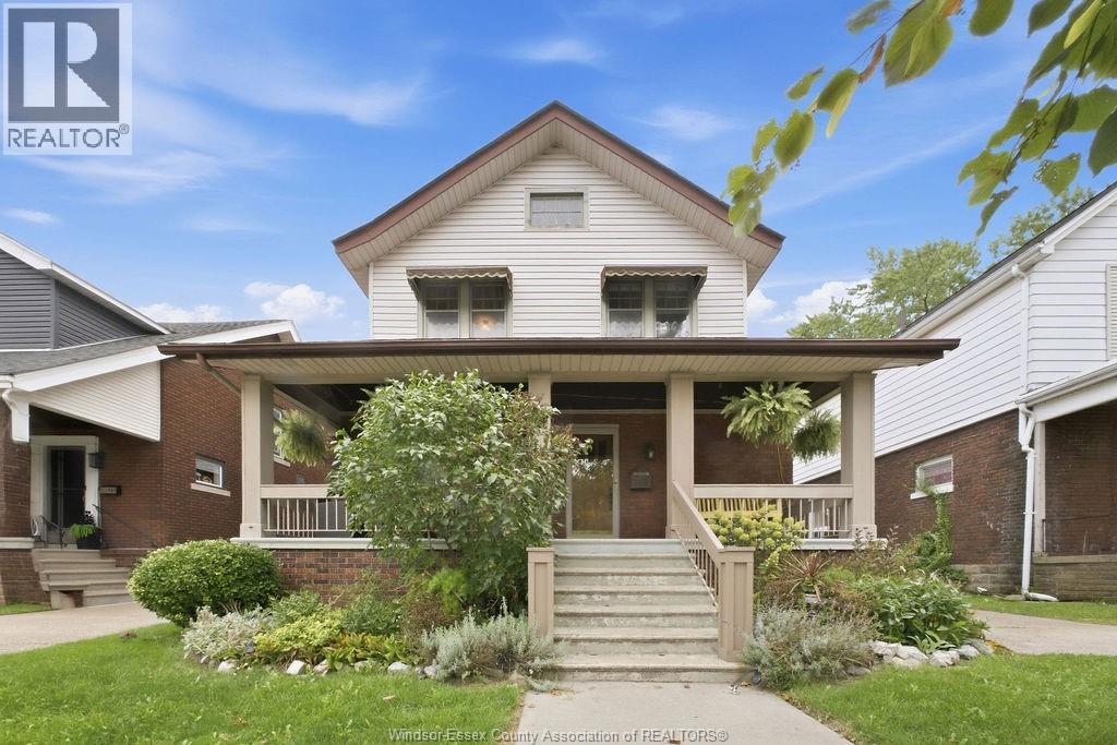 1174 CHILVER ROAD, Windsor, Ontario
