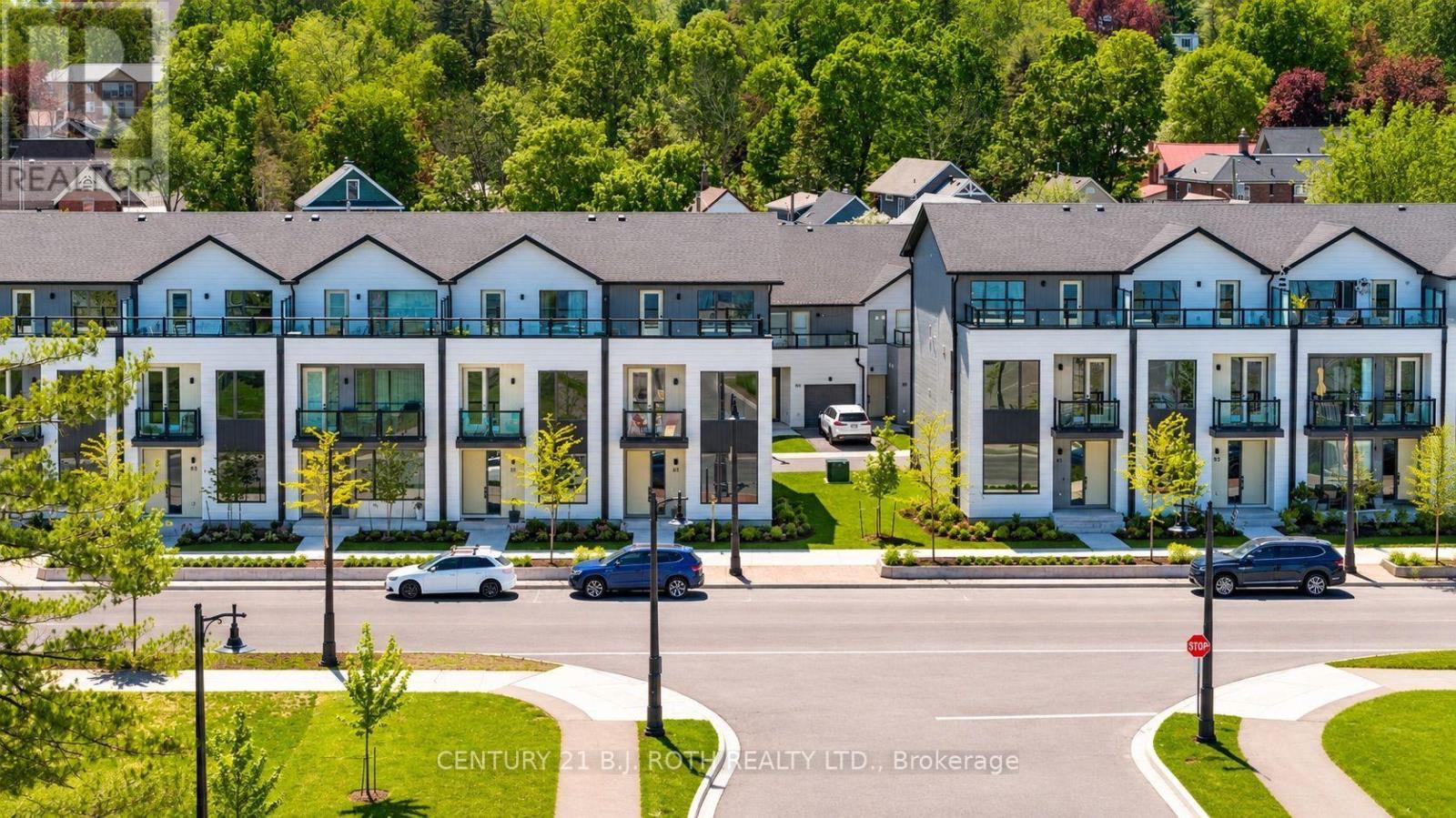 89 LIGHTFOOT DRIVE, Orillia, Ontario