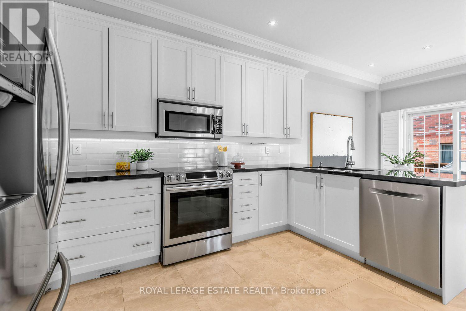 180 Jack Pine Road, Vaughan (Patterson), Ontario  L6A 0L8 - Photo 9 - N13817460