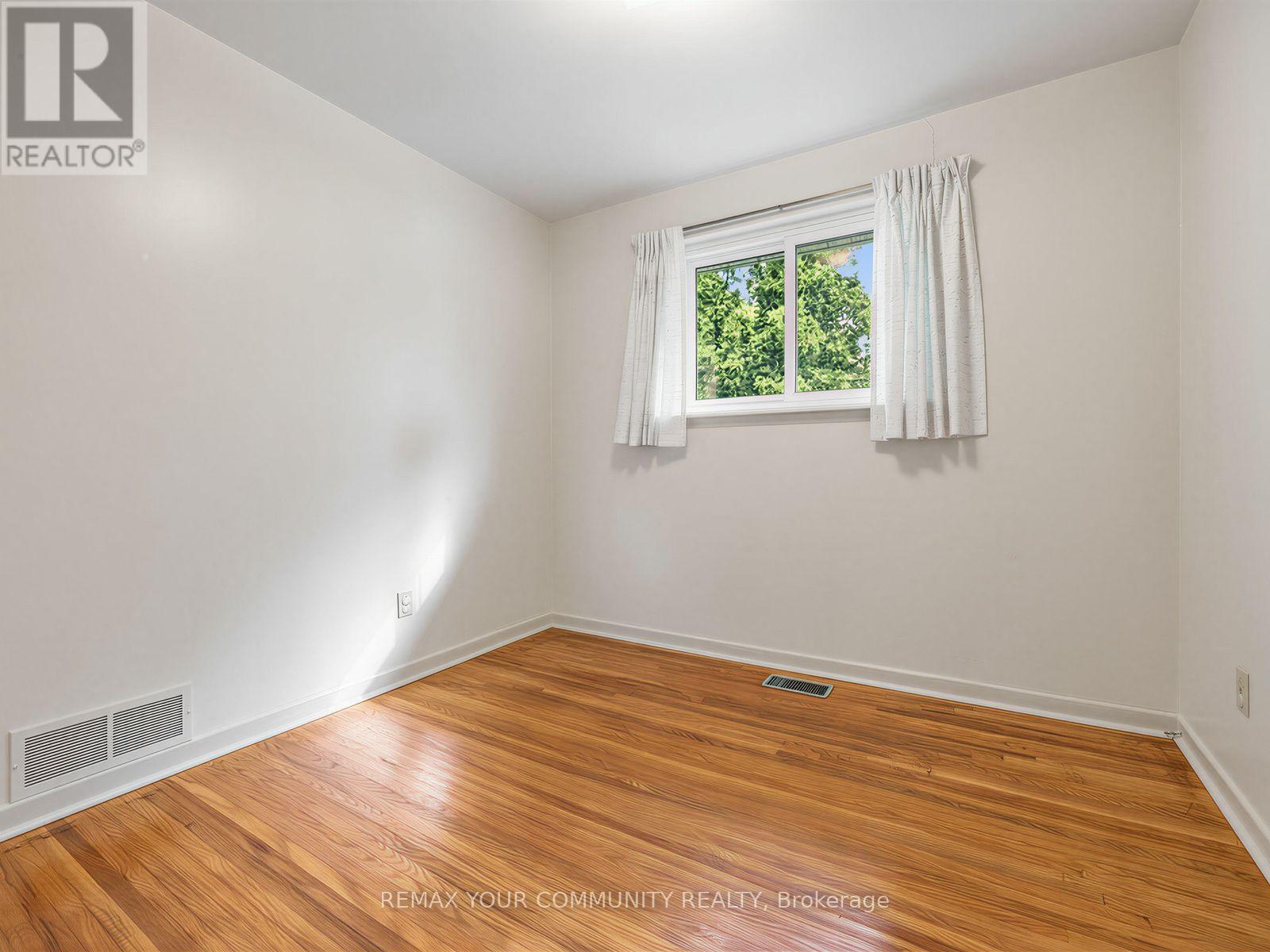 182 Bay Thorn Drive, Markham (Royal Orchard), Ontario  L3T 3V5 - Photo 28 - N13817532