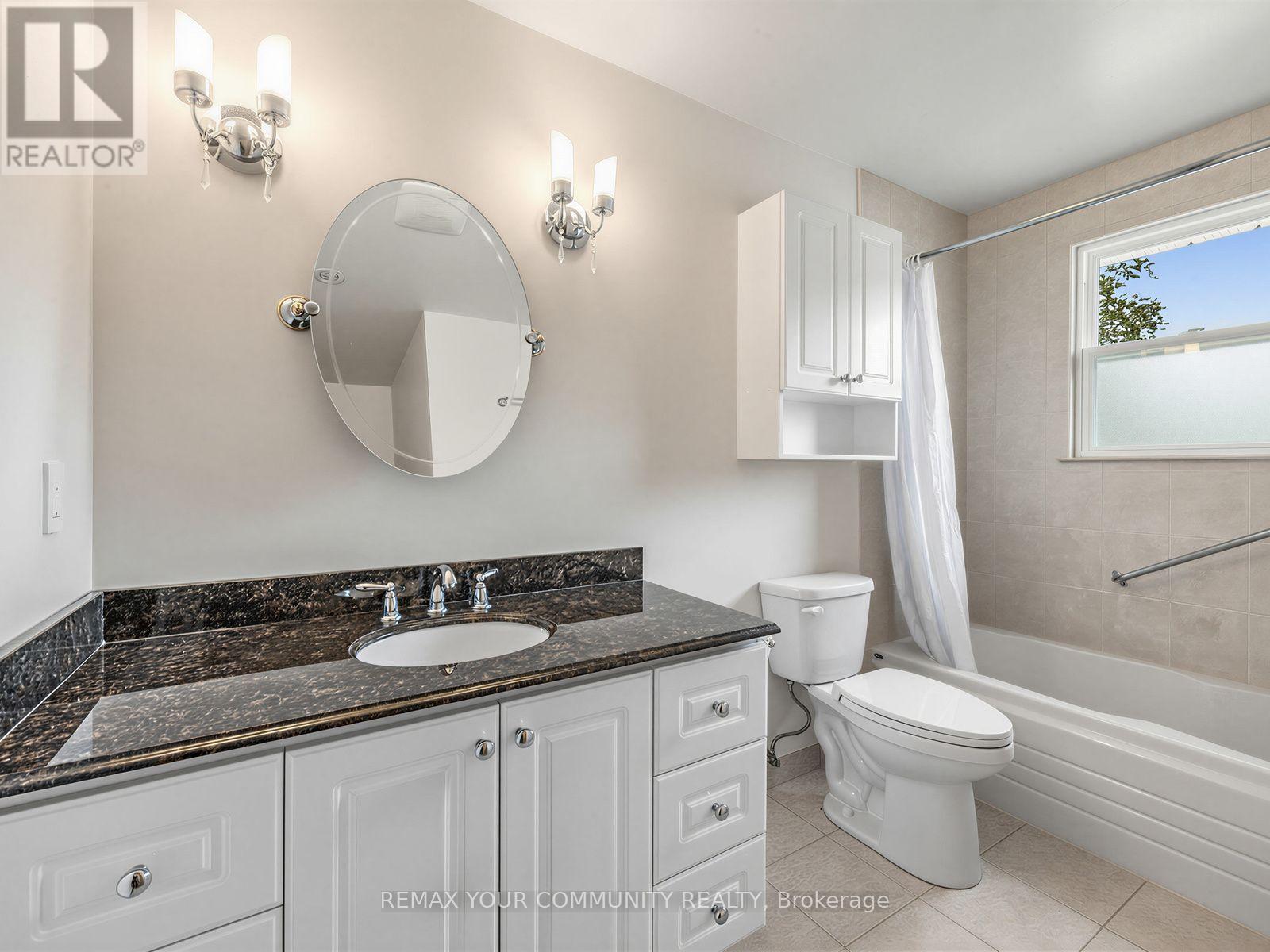 182 Bay Thorn Drive, Markham (Royal Orchard), Ontario  L3T 3V5 - Photo 29 - N13817532