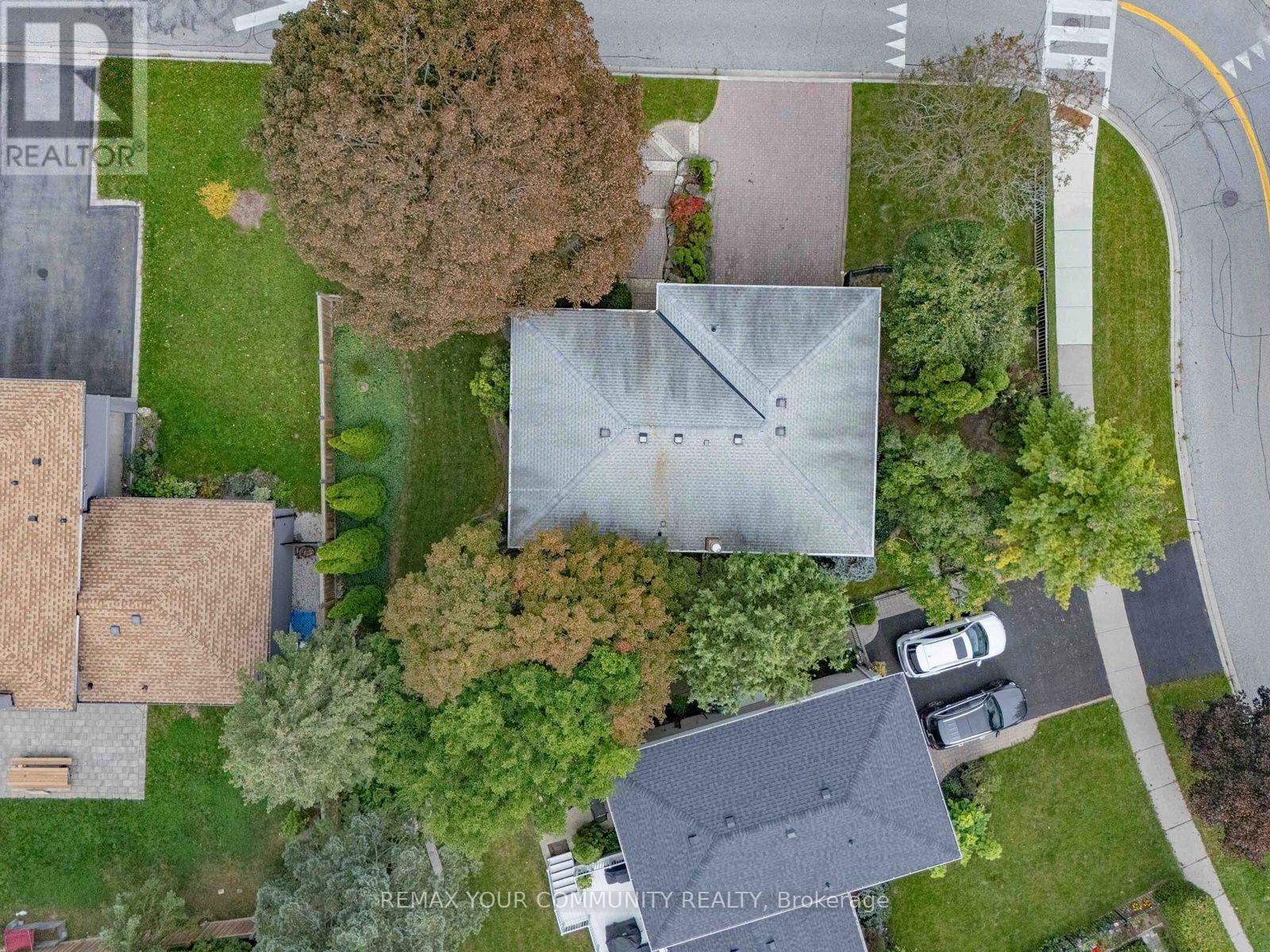 182 Bay Thorn Drive, Markham (Royal Orchard), Ontario  L3T 3V5 - Photo 45 - N13817532