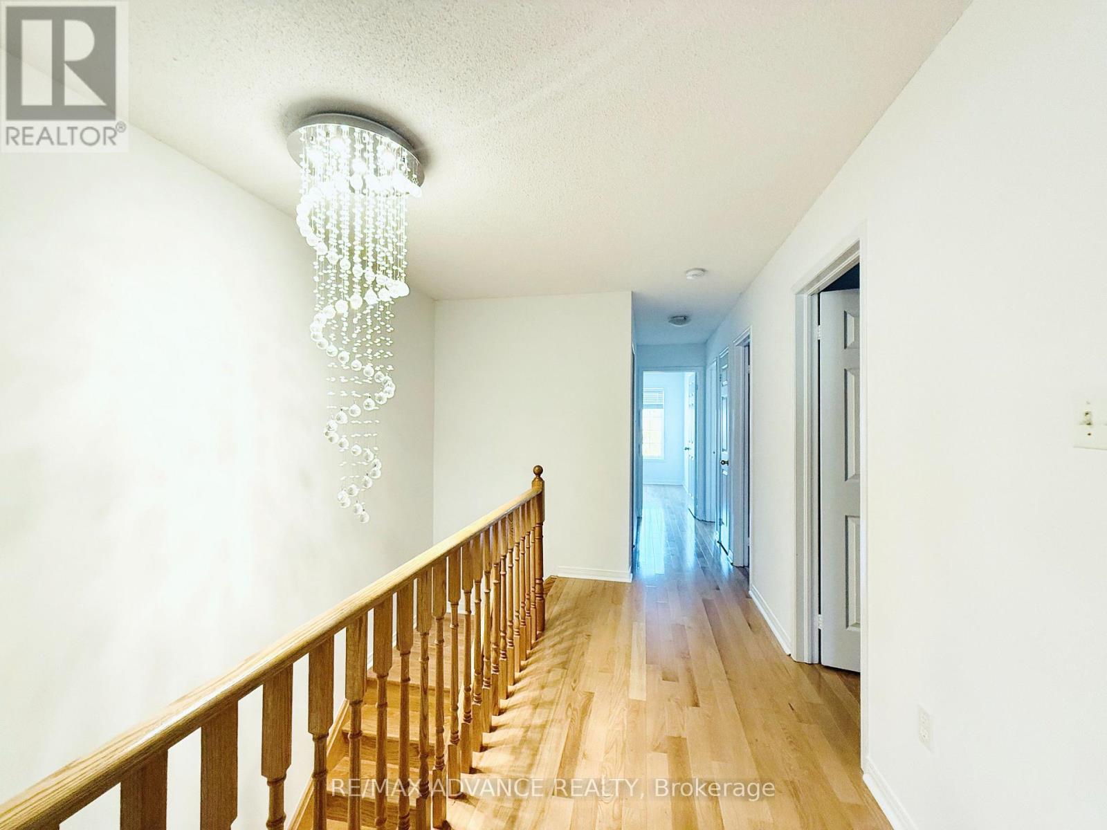 137 Laramie Crescent, Vaughan (Patterson), Ontario  L6A 0R1 - Photo 11 - N13817570
