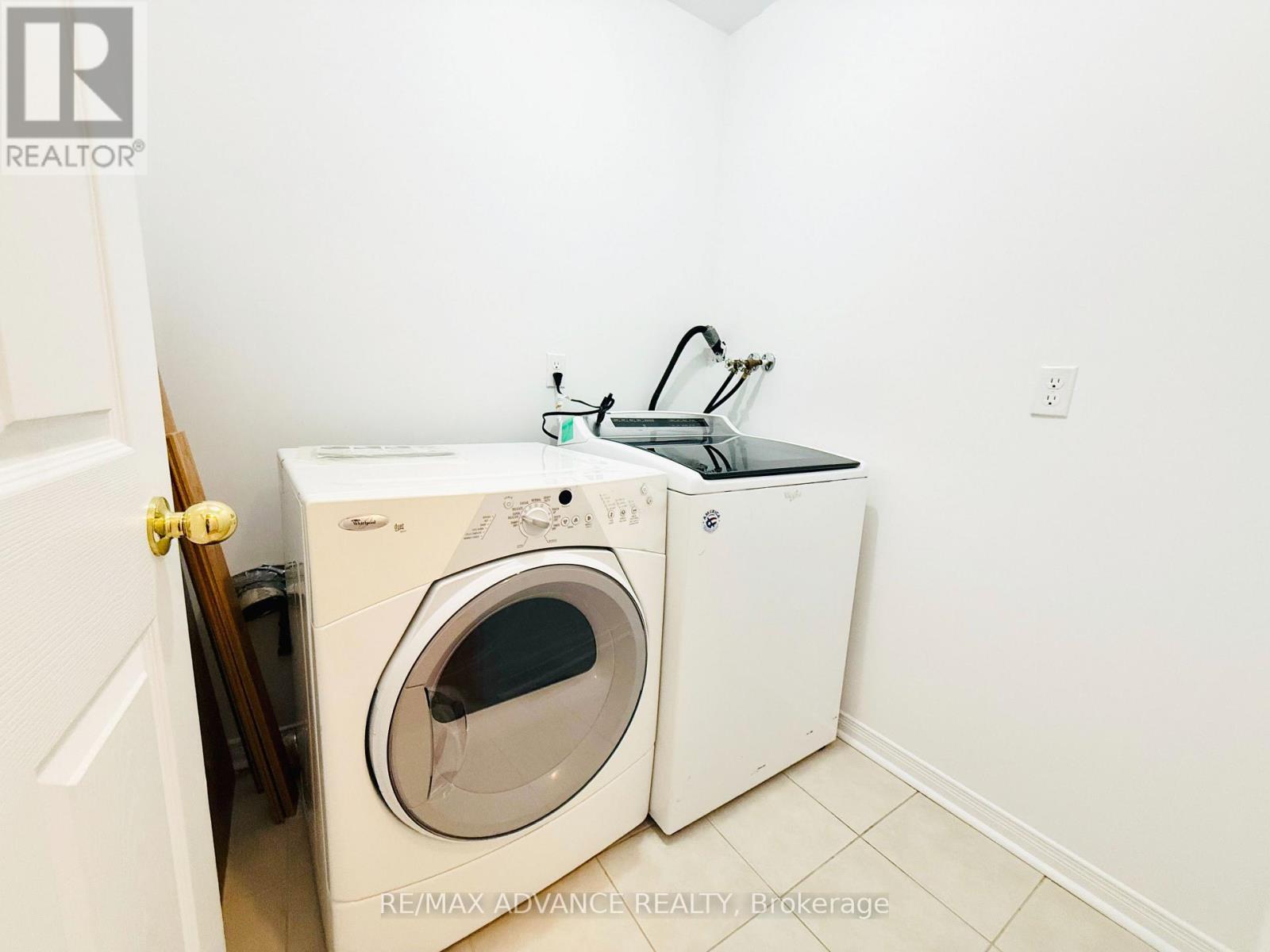 137 Laramie Crescent, Vaughan (Patterson), Ontario  L6A 0R1 - Photo 18 - N13817570