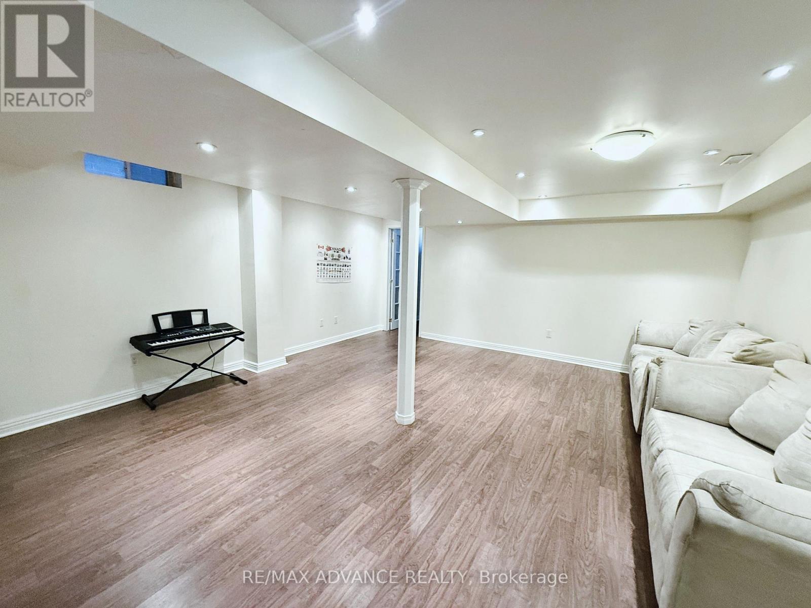 137 Laramie Crescent, Vaughan (Patterson), Ontario  L6A 0R1 - Photo 21 - N13817570