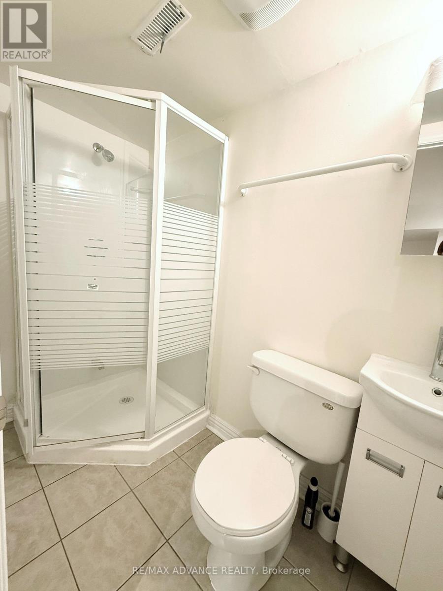 137 Laramie Crescent, Vaughan (Patterson), Ontario  L6A 0R1 - Photo 23 - N13817570