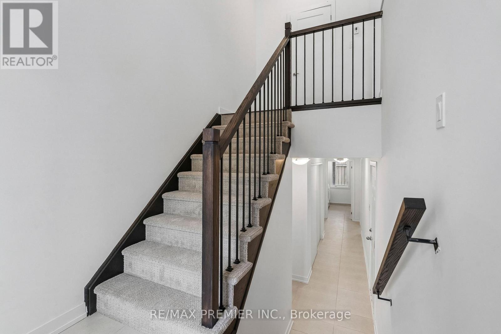 29 Lyall Stokes Circle, East Gwillimbury (Mt Albert), Ontario  L0G 1M0 - Photo 34 - N13817588