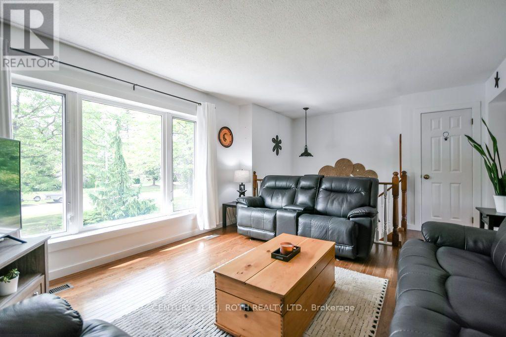4051 Hampshire Mills Line, Severn, Ontario  L3V 0Y5 - Photo 13 - S13817456