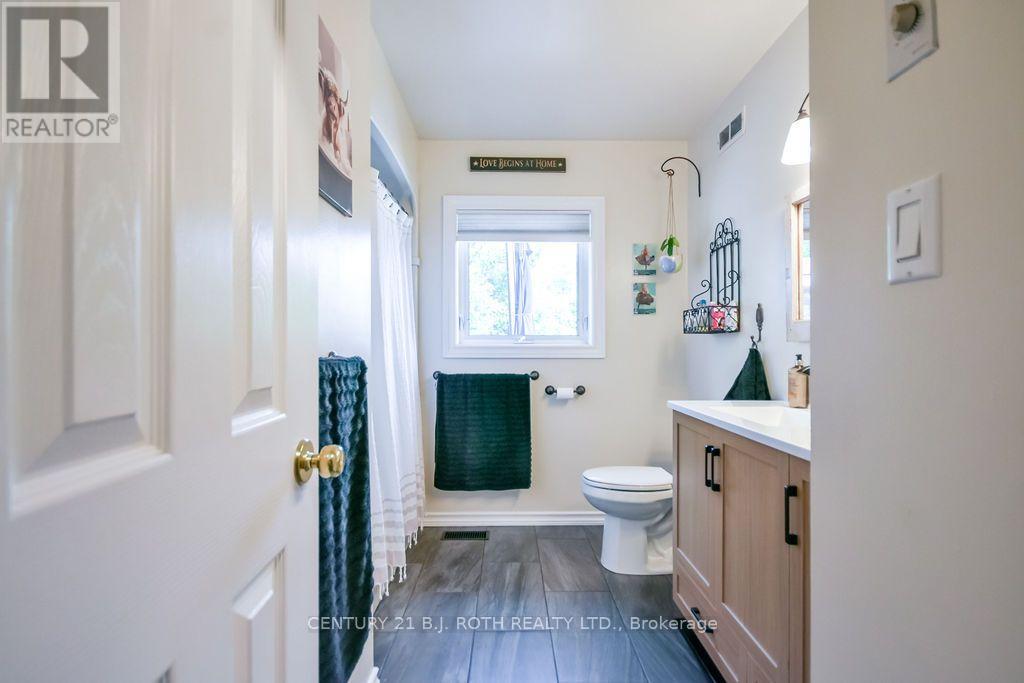 4051 Hampshire Mills Line, Severn, Ontario  L3V 0Y5 - Photo 28 - S13817456